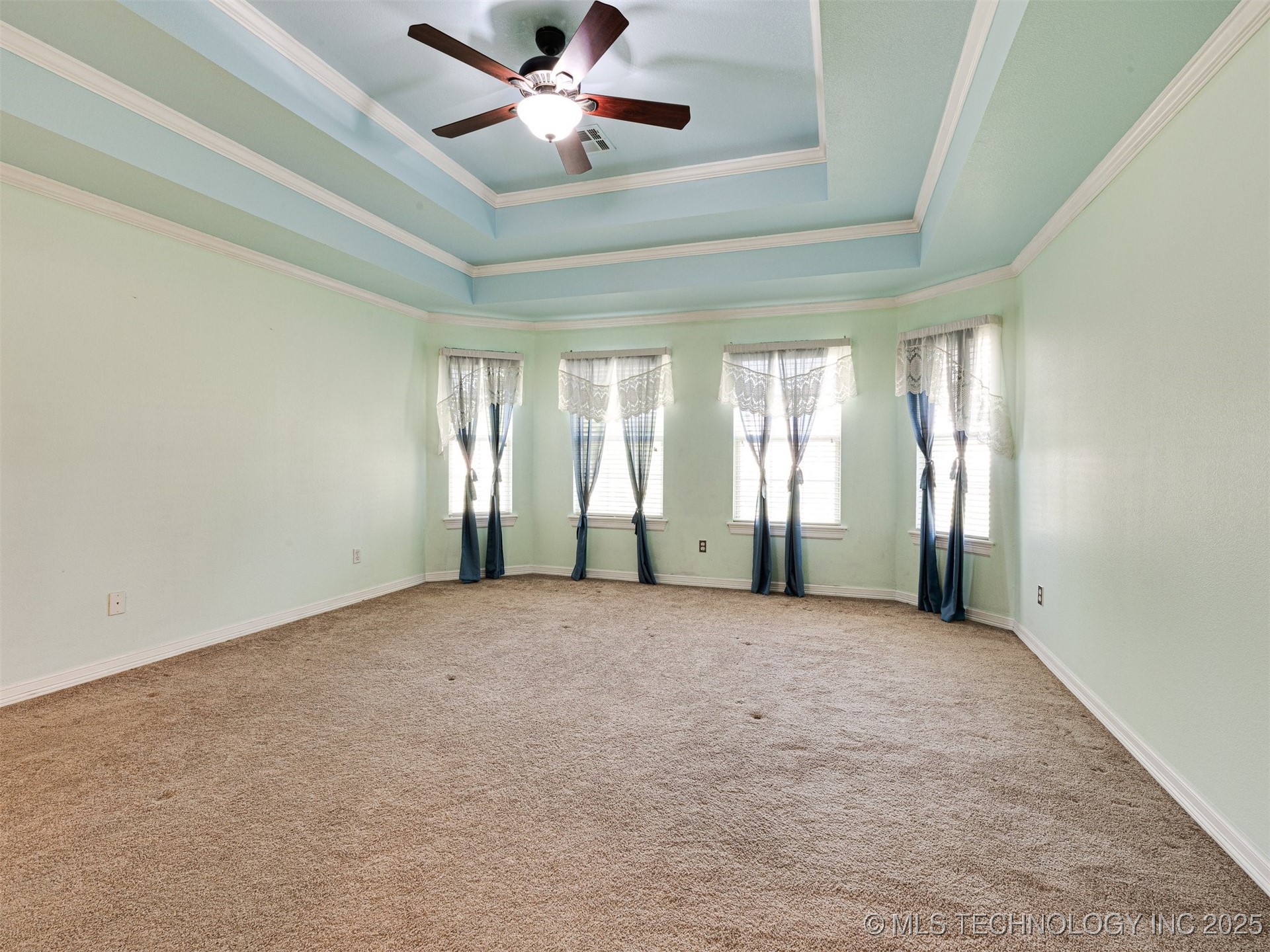 8704 N 140th East Court Property Photo 37