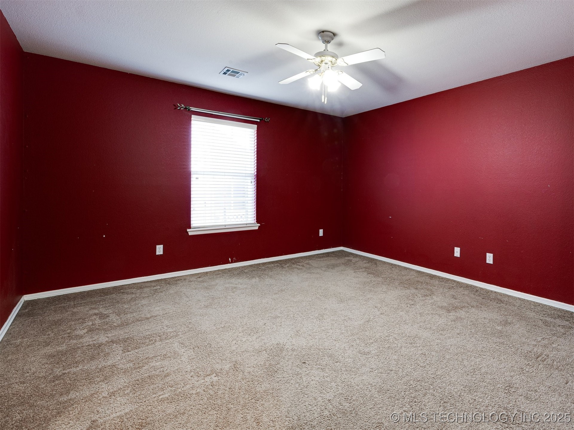 8704 N 140th East Court Property Photo 51