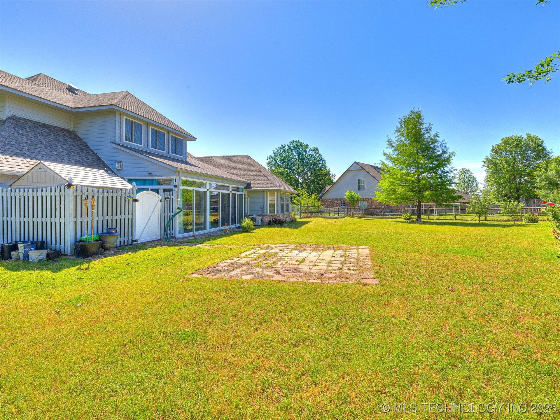 8704 N 140th East Court Property Photo 65