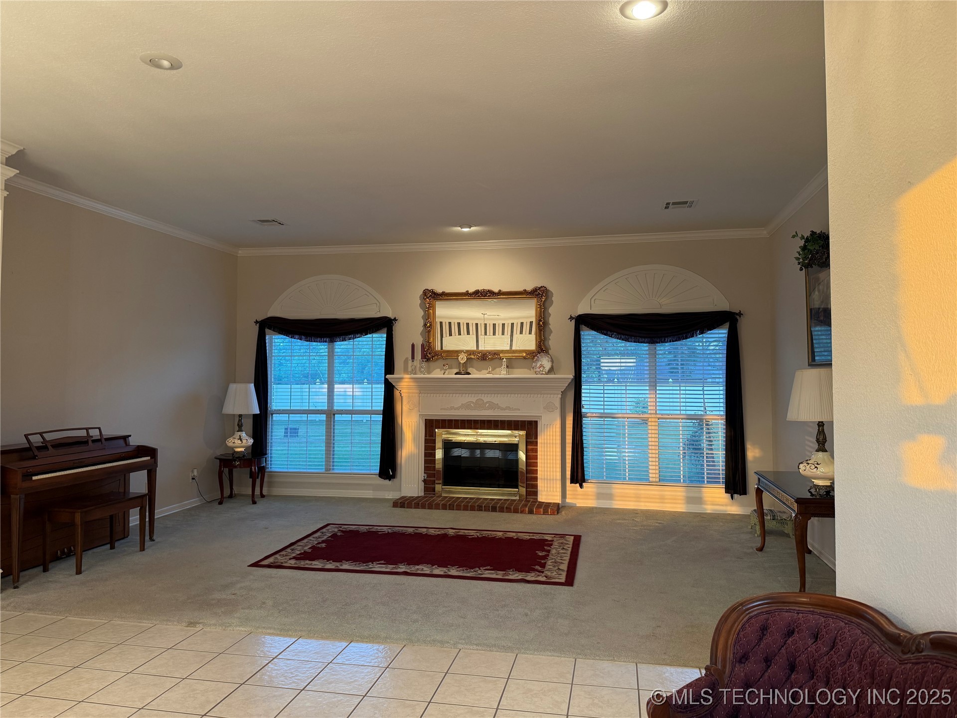 2100 S 32nd Street Property Photo 11
