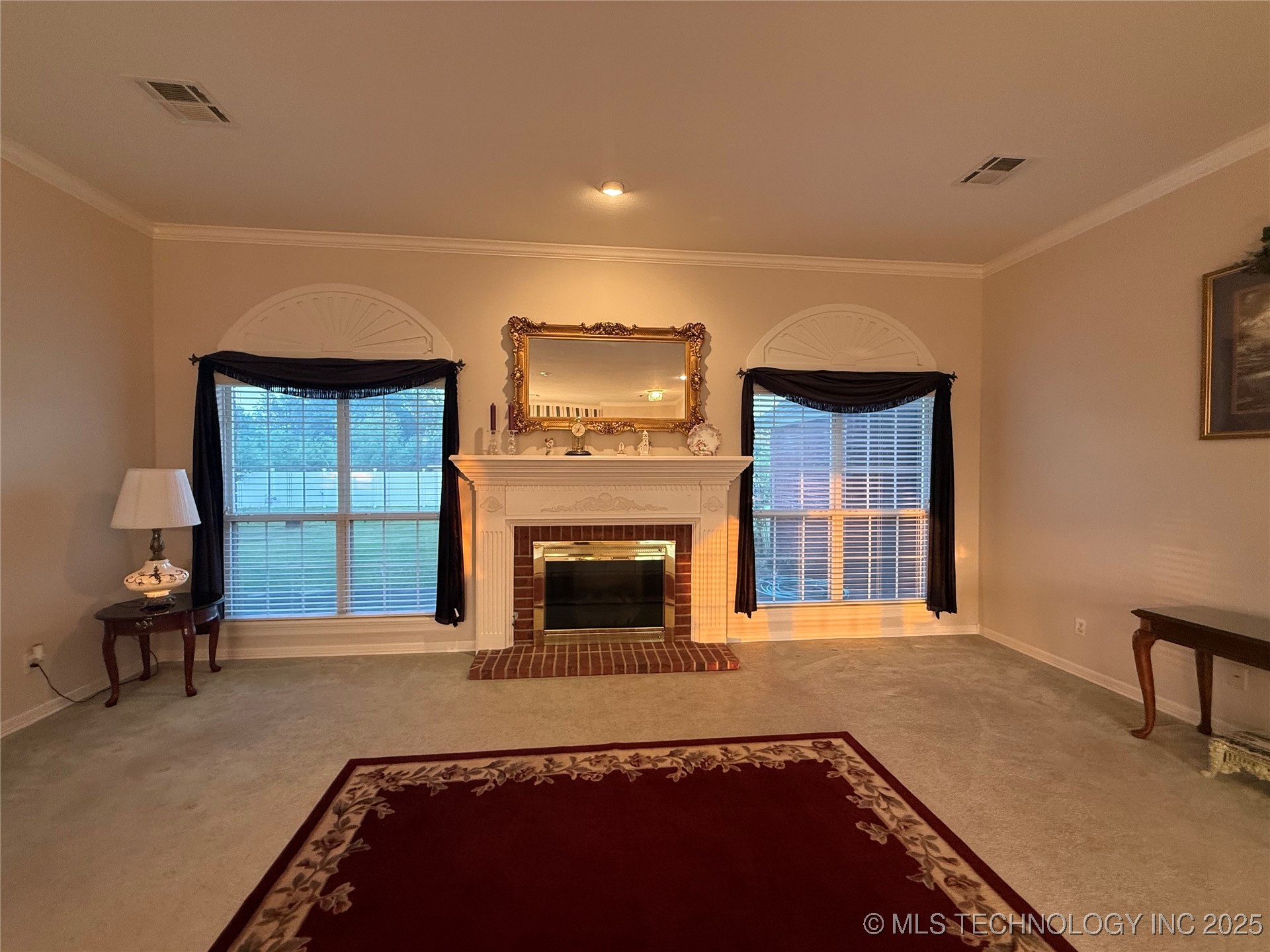 2100 S 32nd Street Property Photo 17