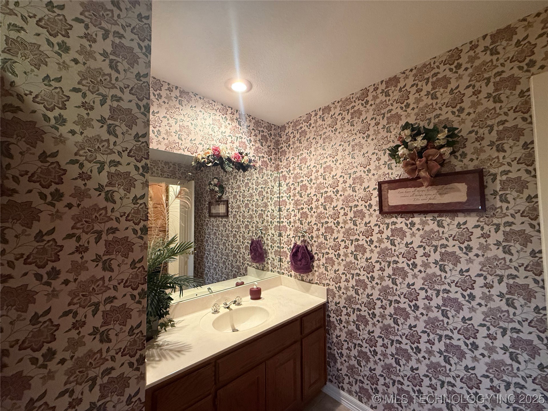 2100 S 32nd Street Property Photo 42