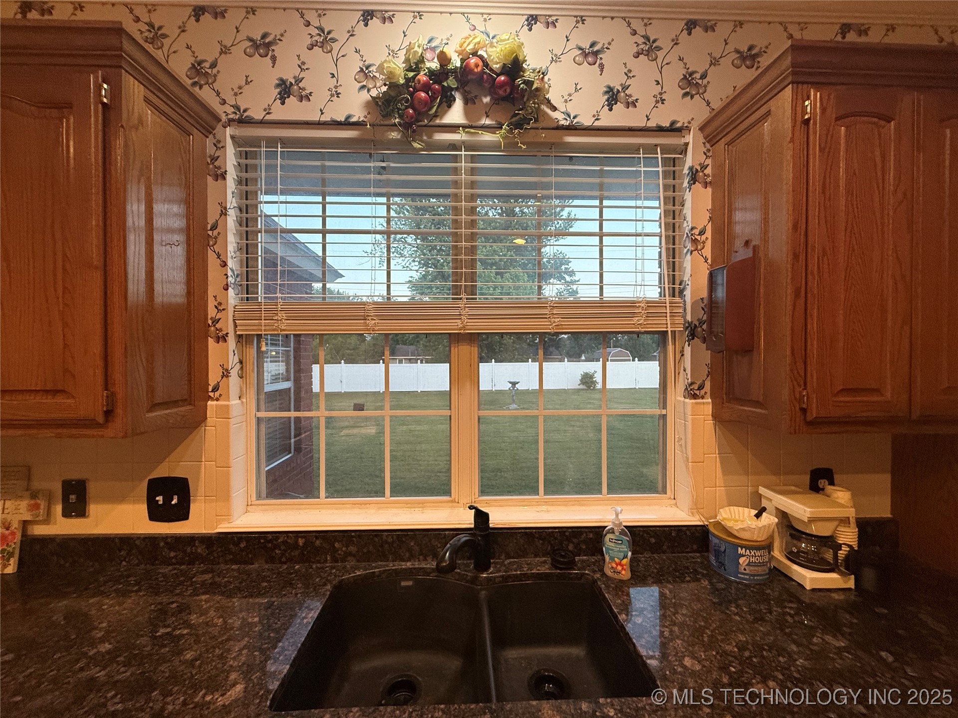 2100 S 32nd Street Property Photo 57