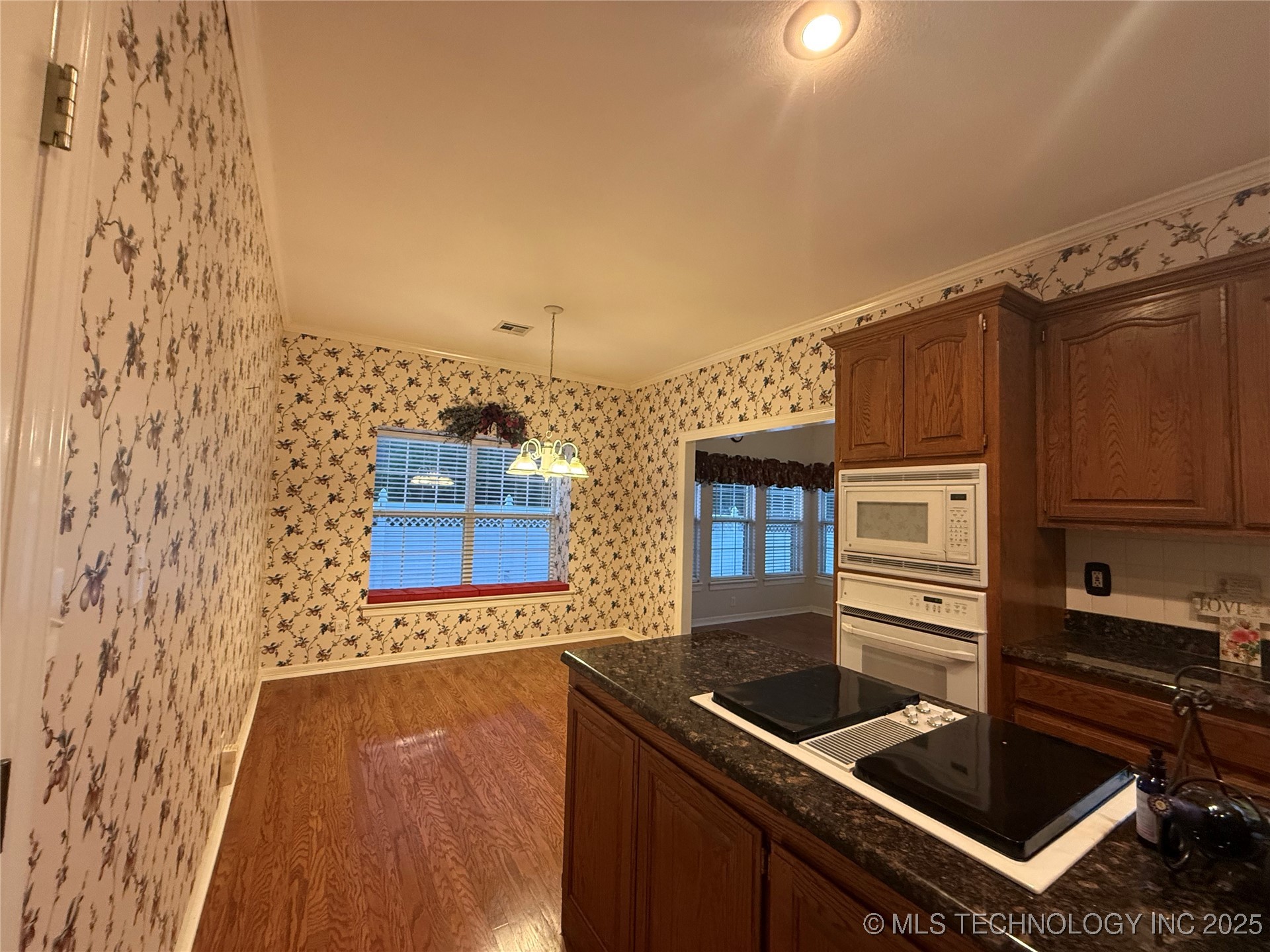 2100 S 32nd Street Property Photo 60