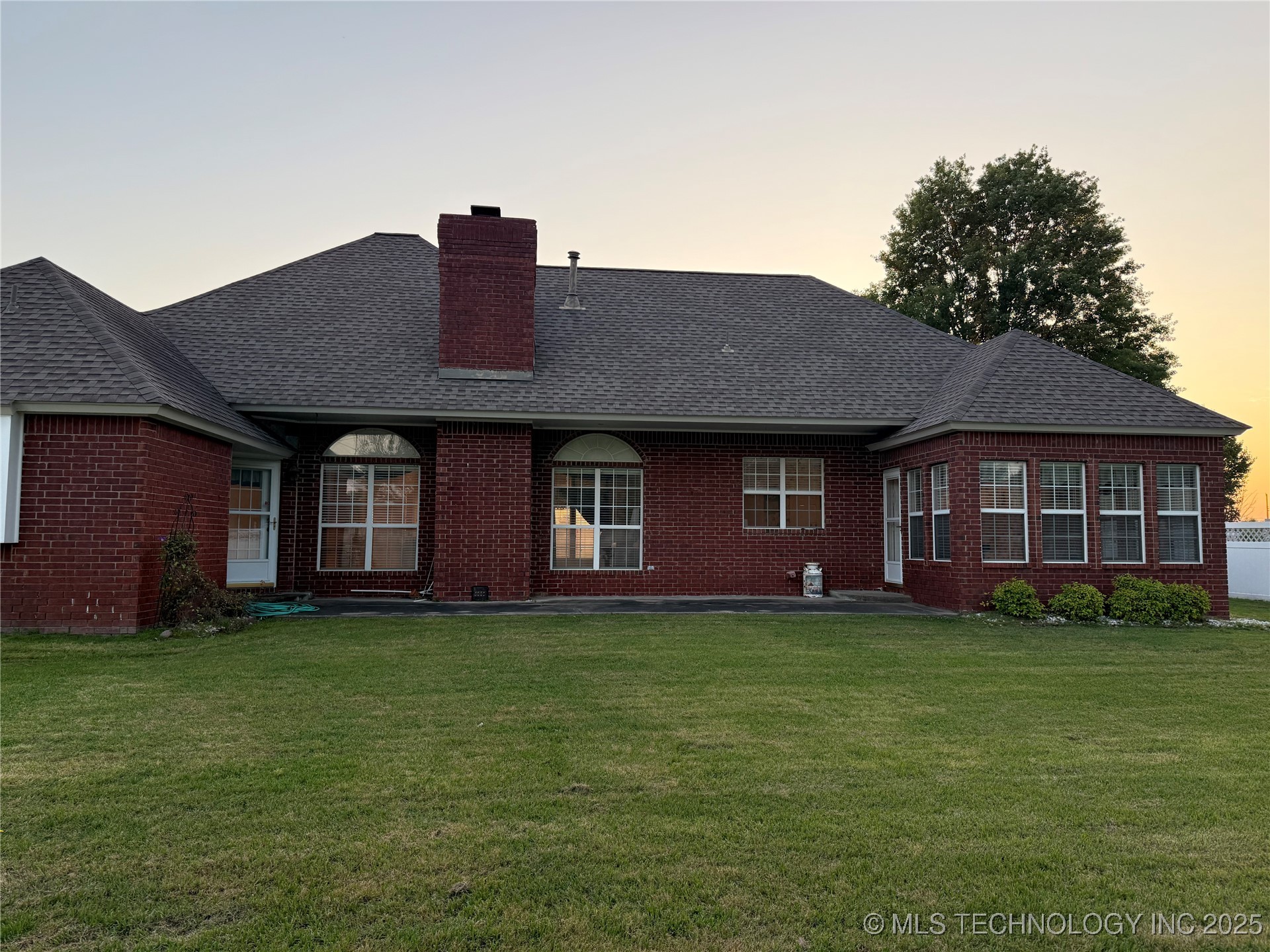 2100 S 32nd Street Property Photo 79