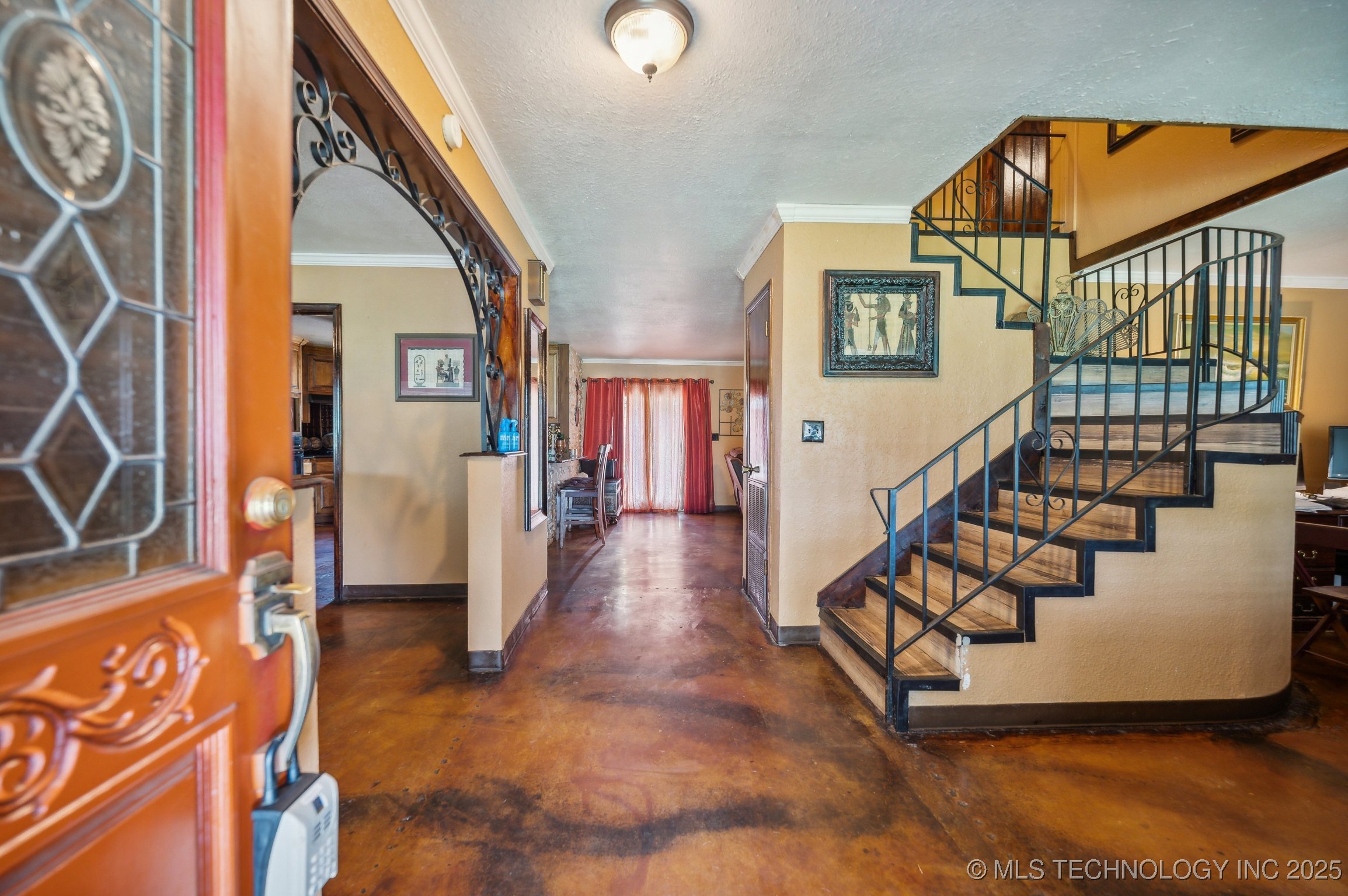 17711 E Archer Street Property Photo 4