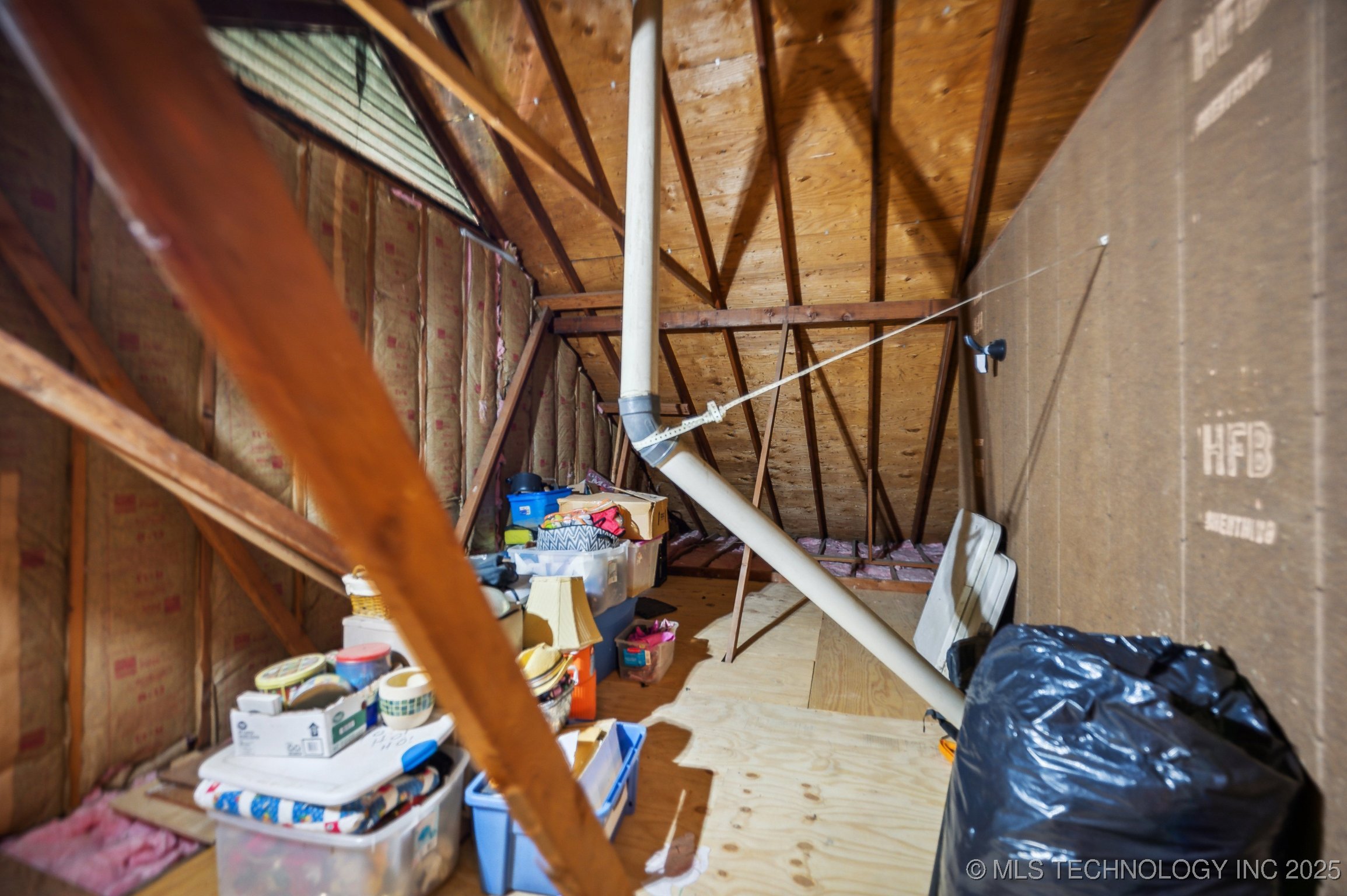 17711 E Archer Street Property Photo 26