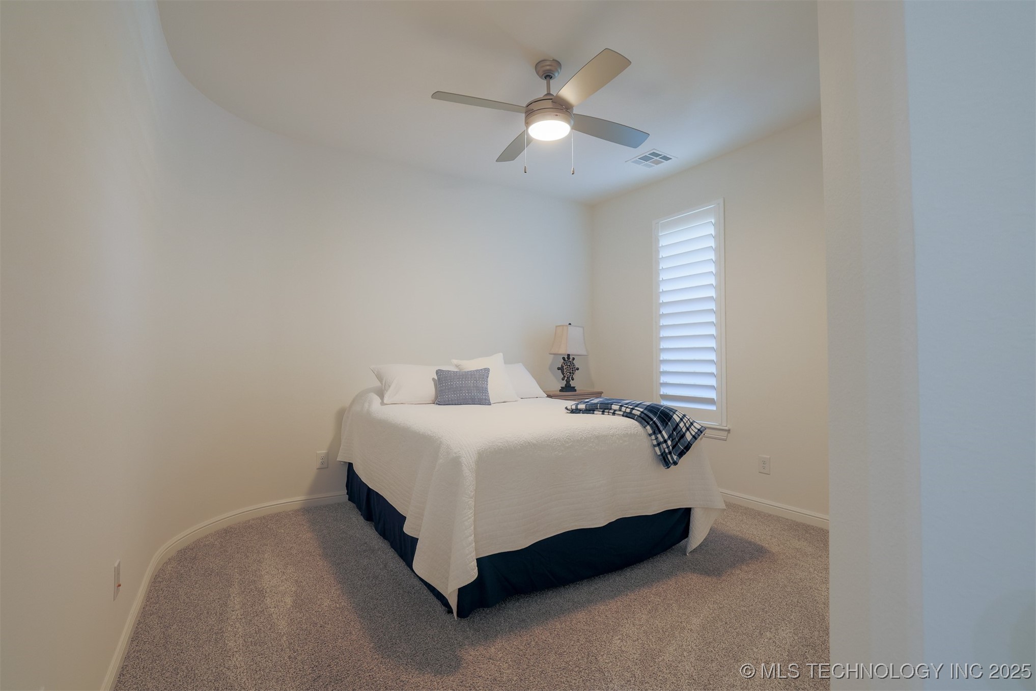 16958 E 45th Street Property Photo 35
