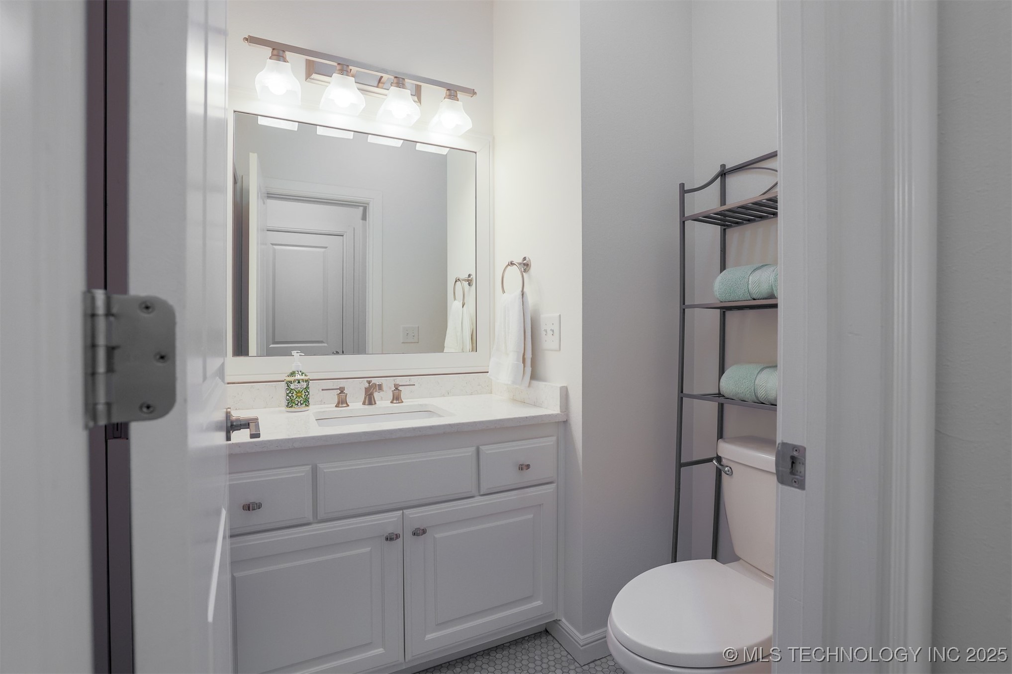 16958 E 45th Street Property Photo 36