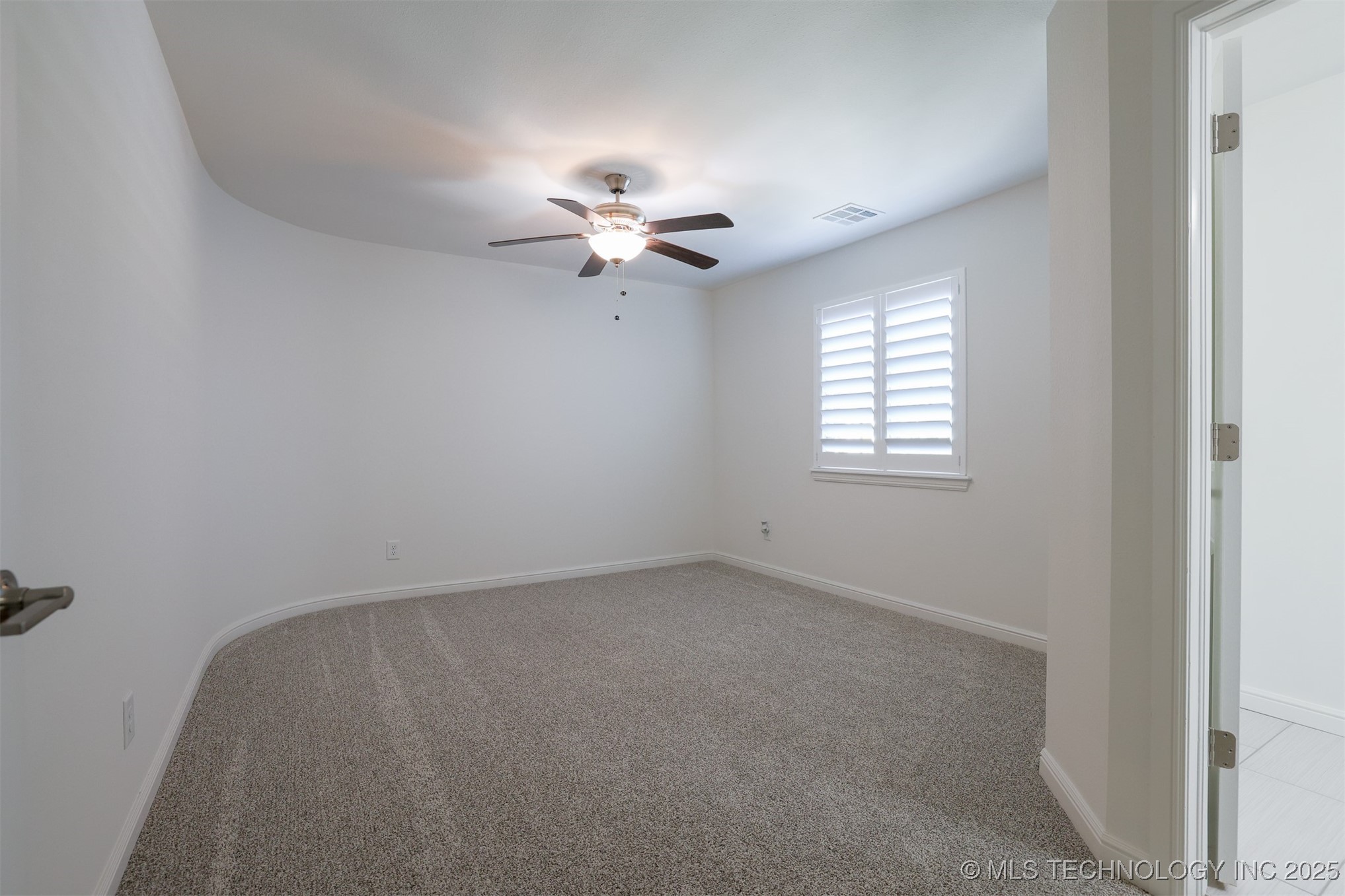 16958 E 45th Street Property Photo 40