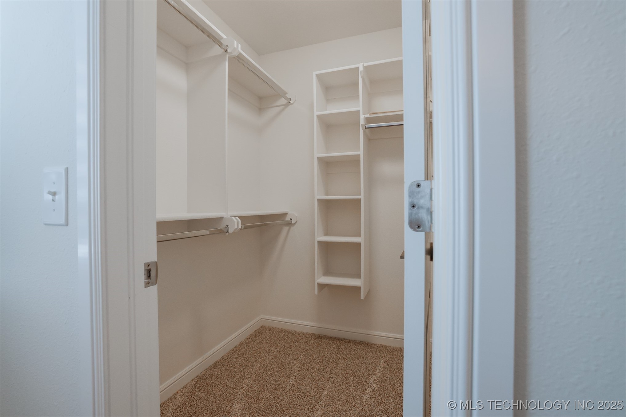 16958 E 45th Street Property Photo 43