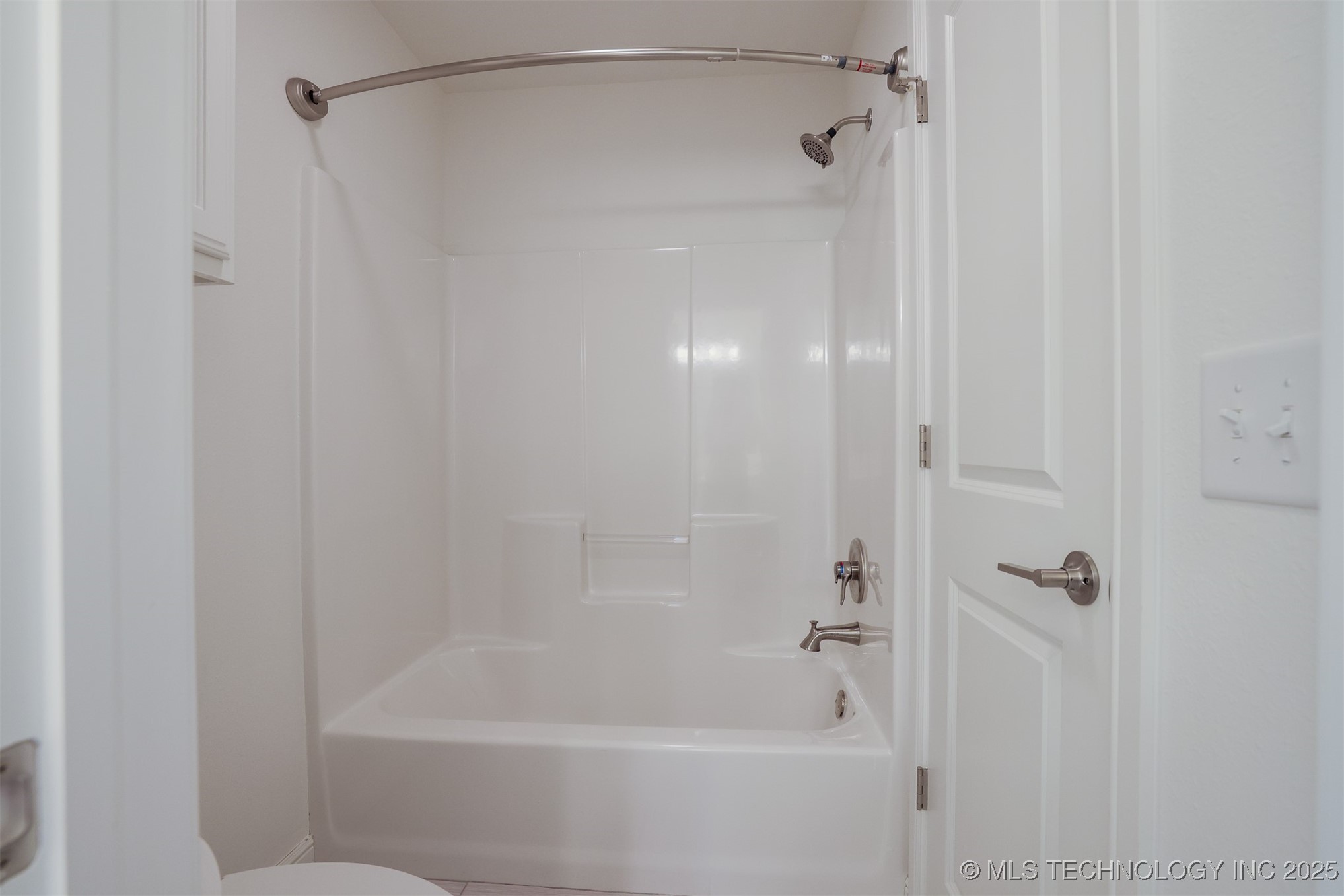 16958 E 45th Street Property Photo 46