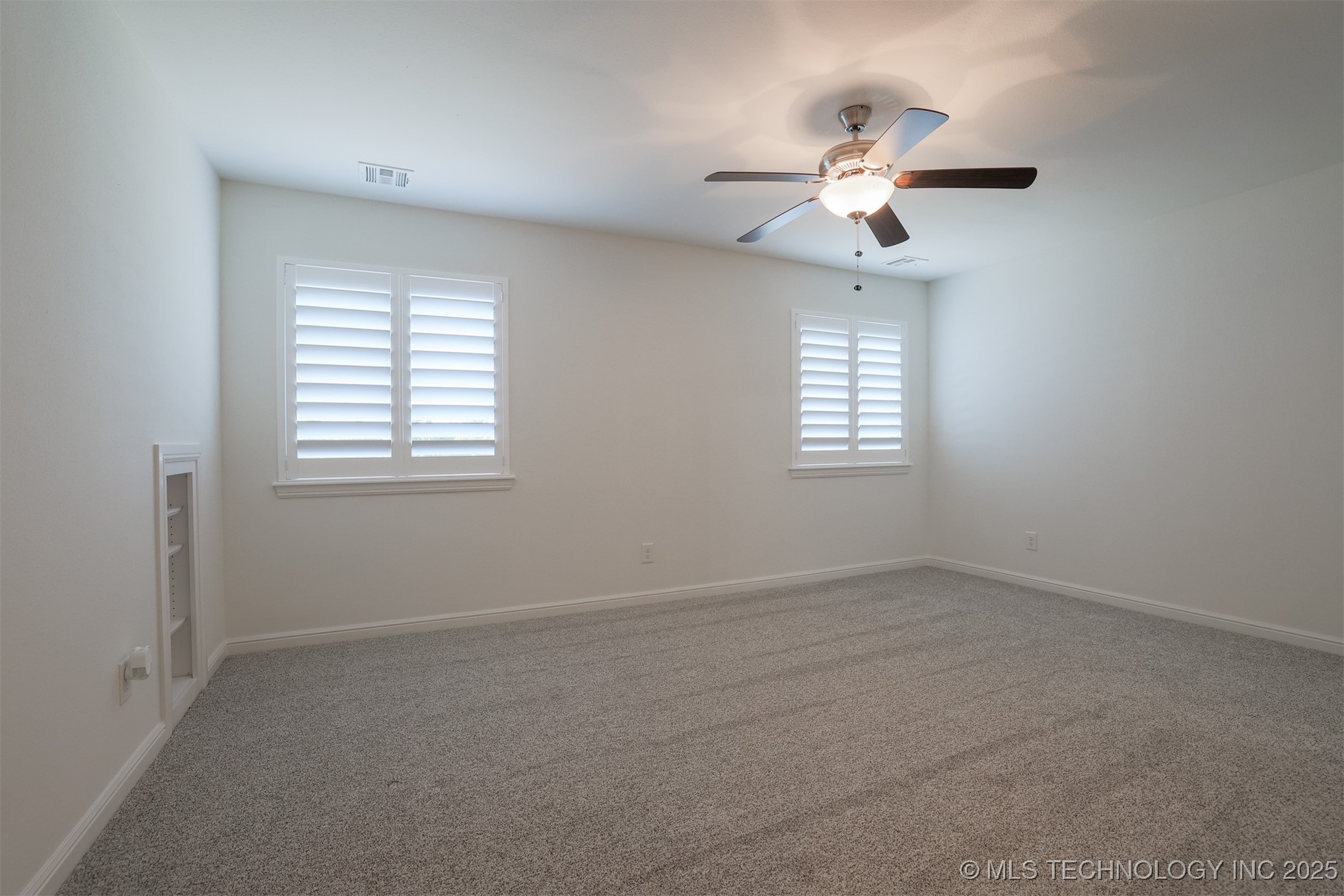 16958 E 45th Street Property Photo 56
