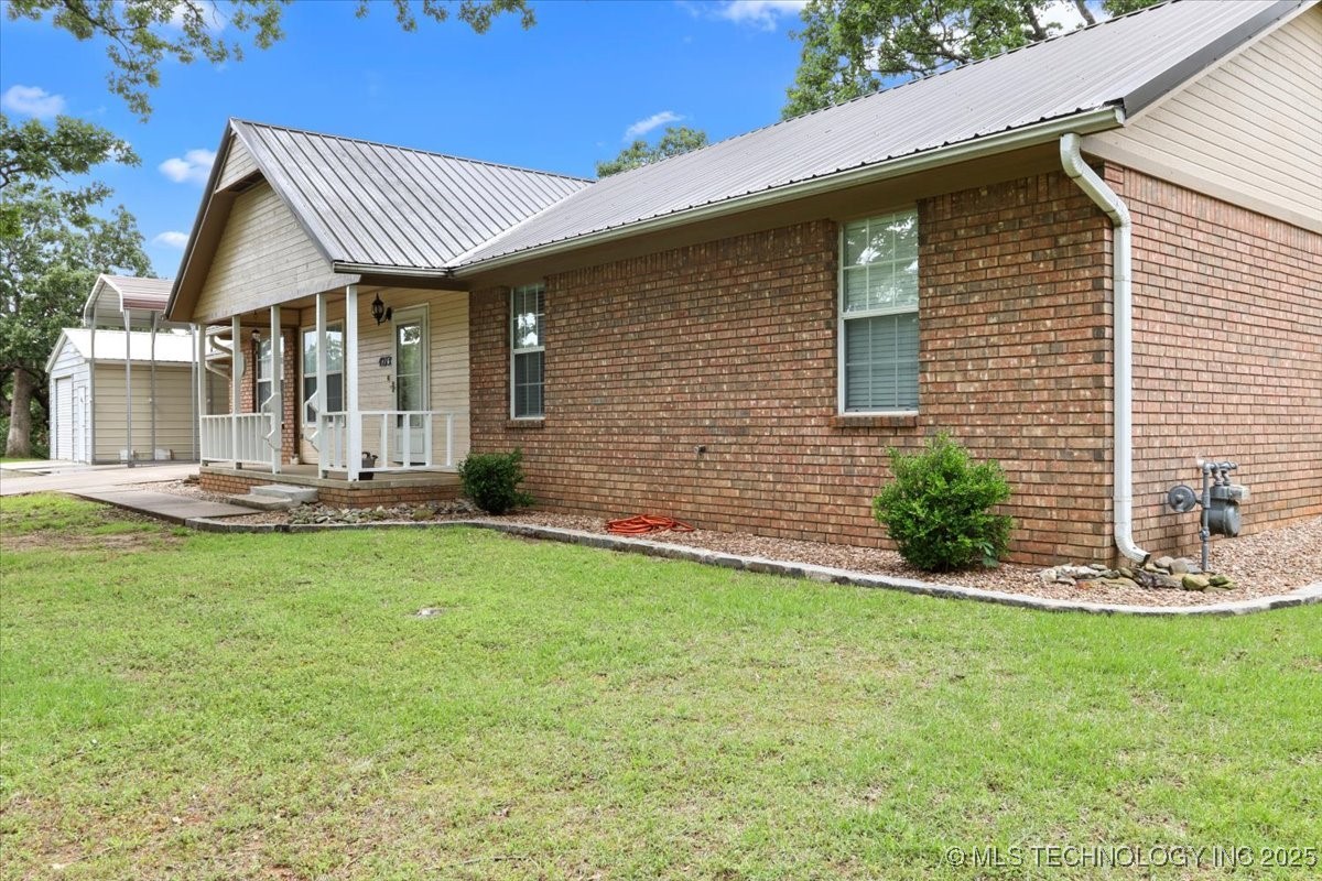 42735 Timber Ridge Property Photo 4