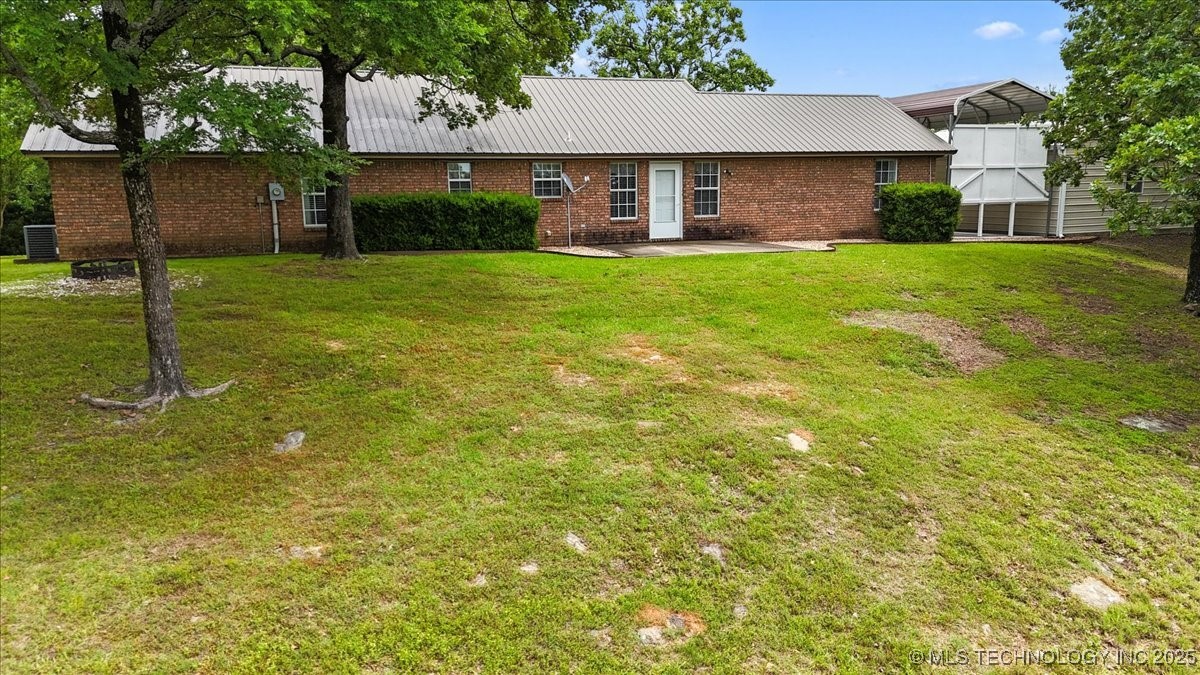 42735 Timber Ridge Property Photo 5
