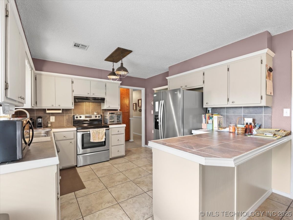 42735 Timber Ridge Property Photo 29