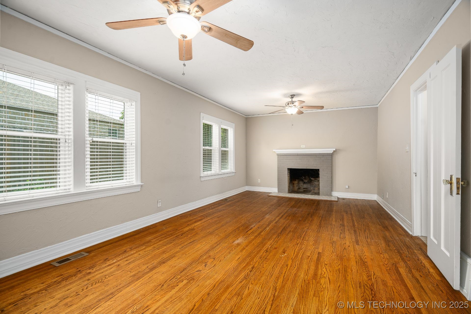 1648 S Columbia Place Property Photo 11