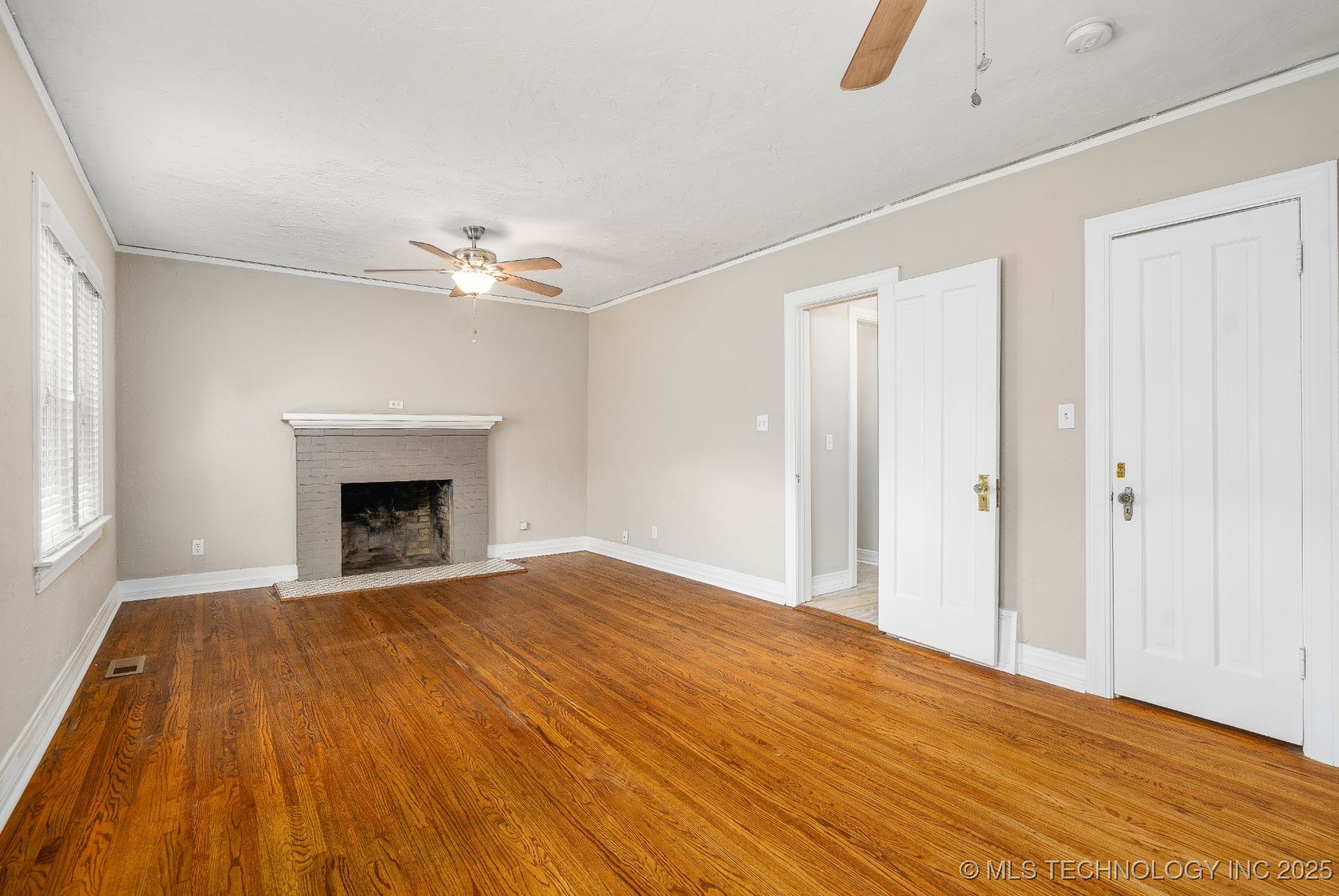 1648 S Columbia Place Property Photo 12