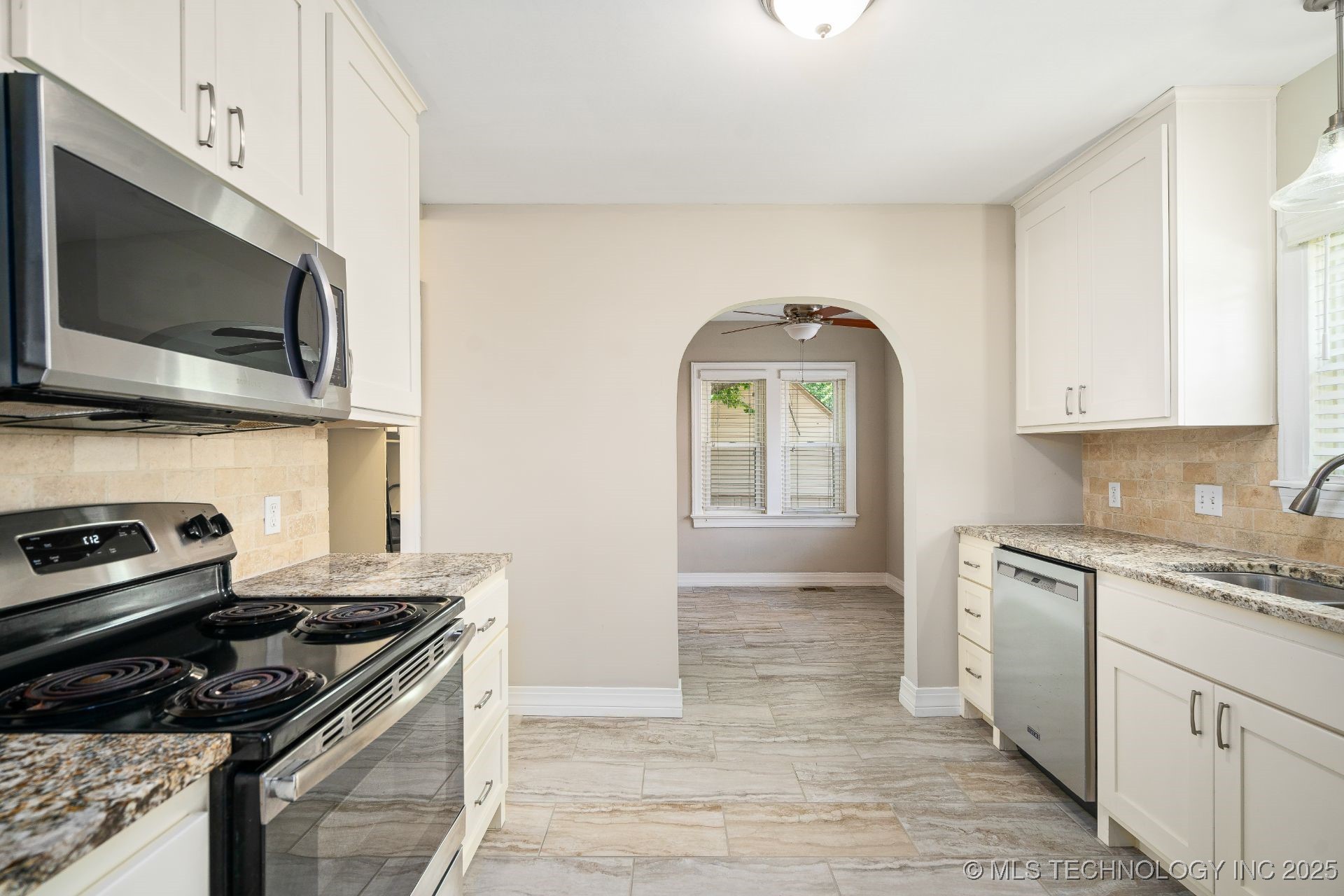 1648 S Columbia Place Property Photo 15