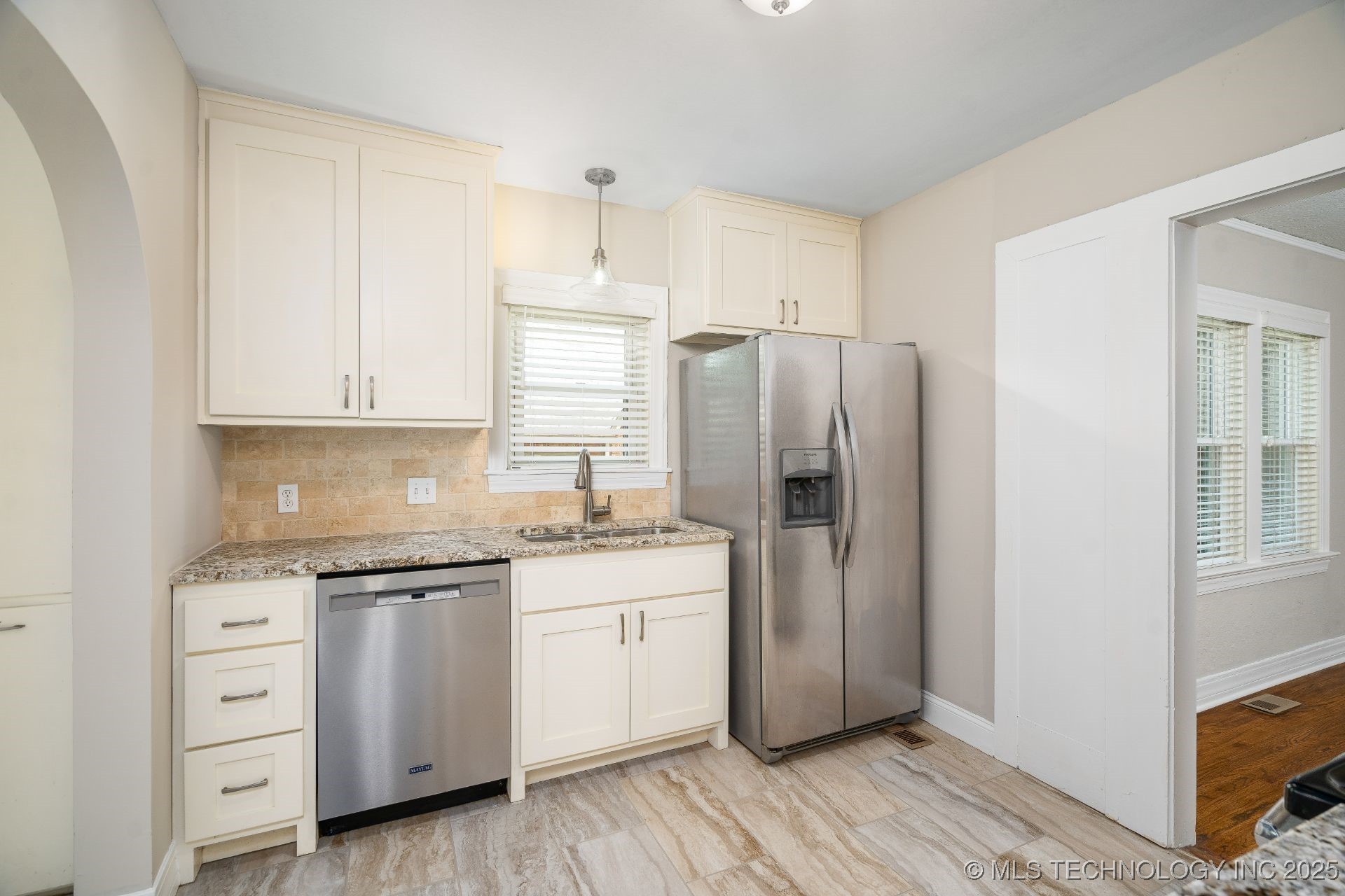 1648 S Columbia Place Property Photo 16