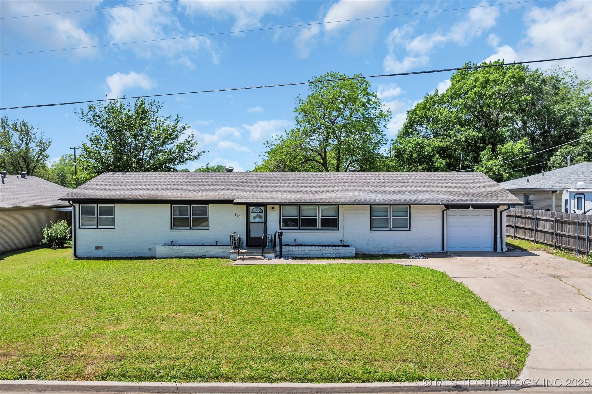 1903 Robison Property Photo