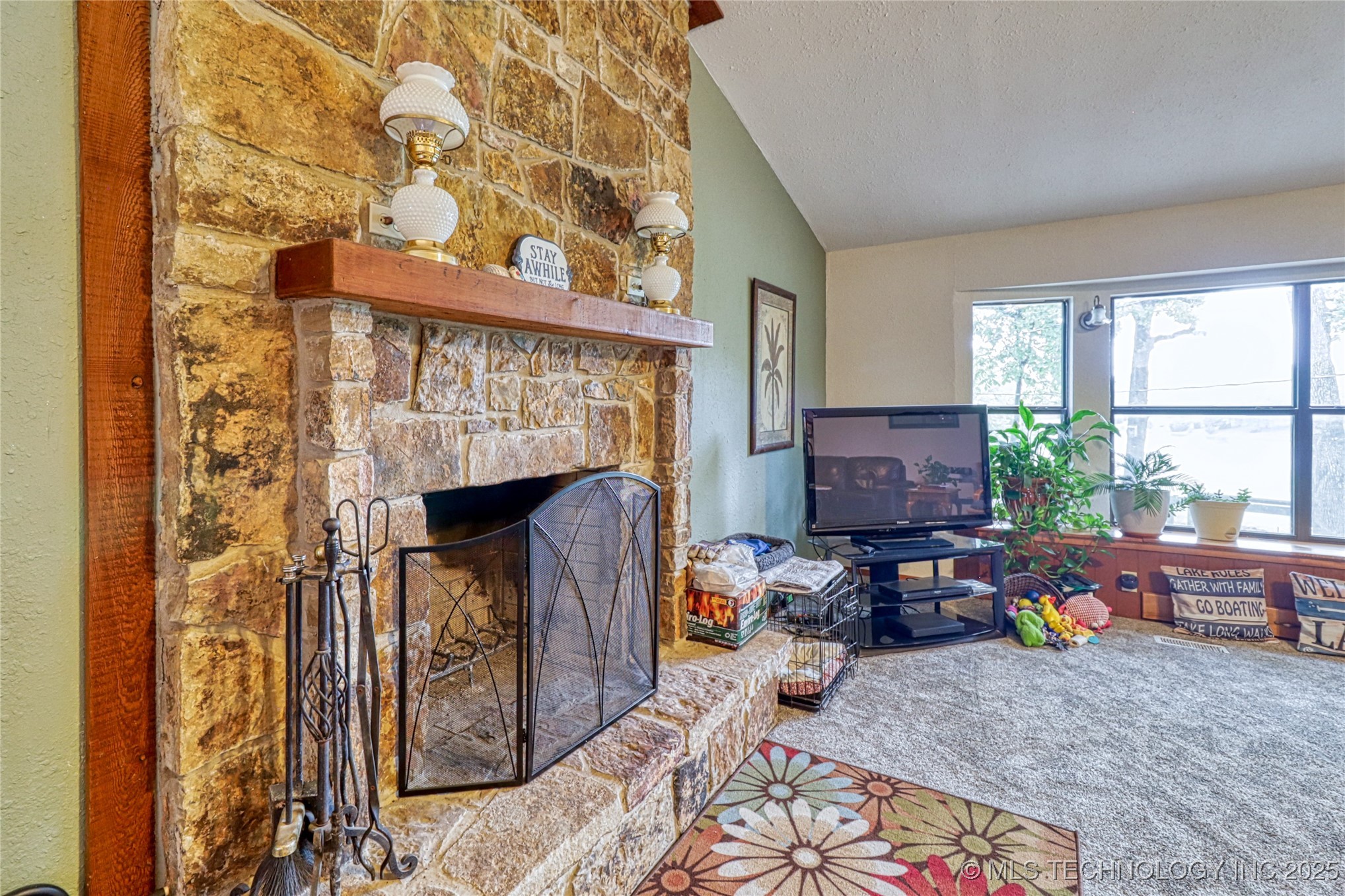 5831 Evans Property Photo 3