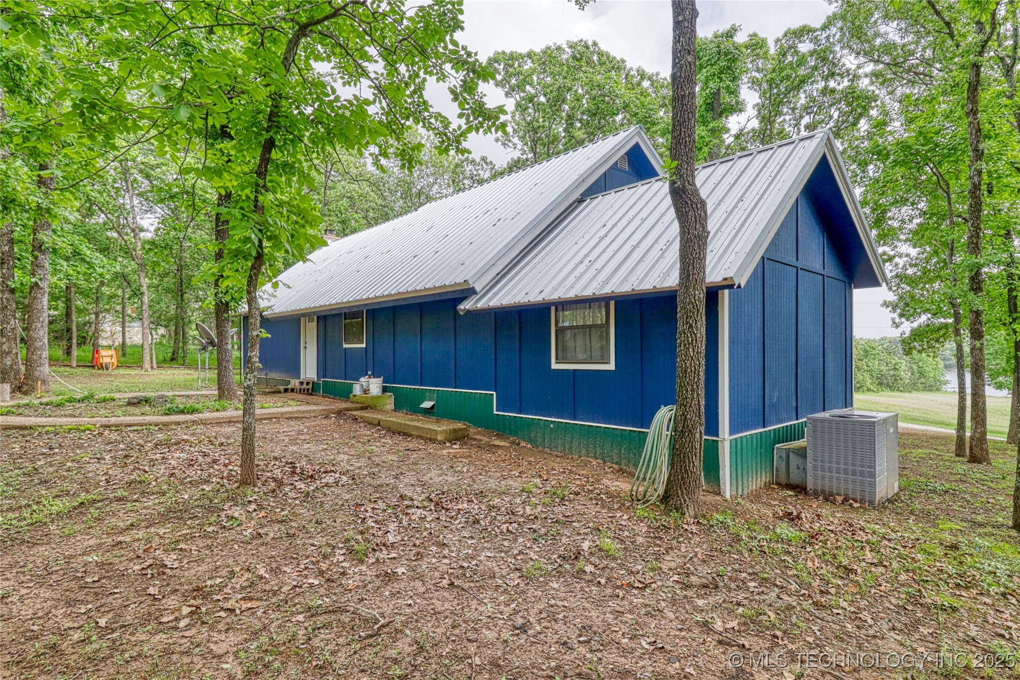5831 Evans Property Photo 14