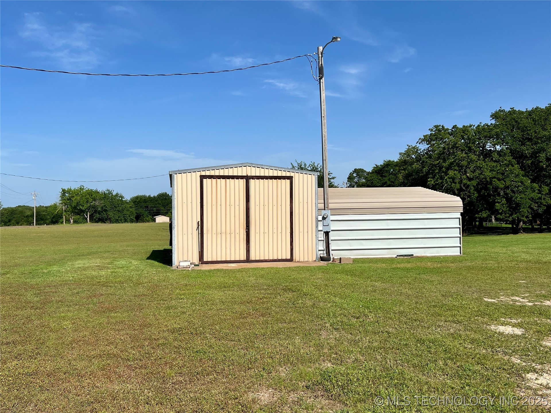 7944 Restful Lane Property Photo 9