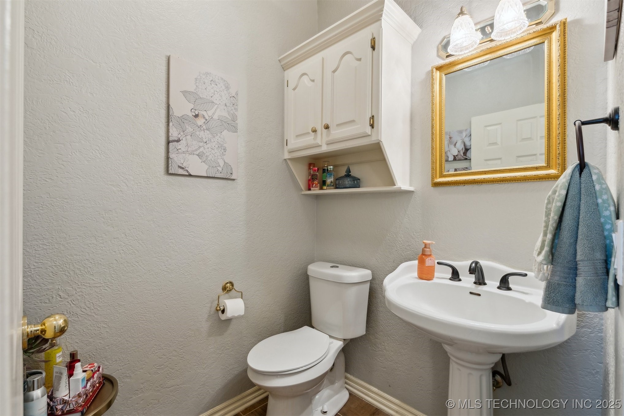 1631 Augusta Property Photo 45