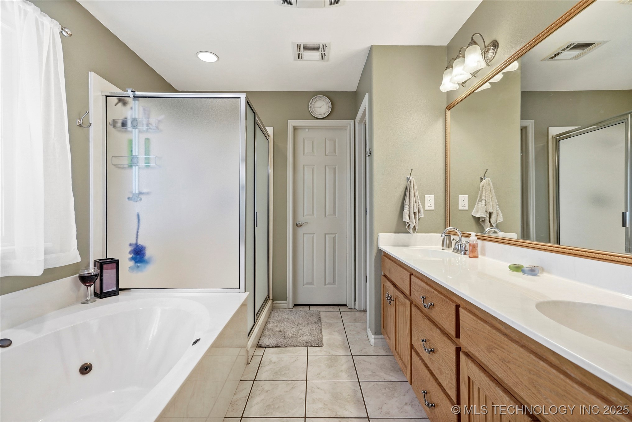3341 Legacy Place Property Photo 16