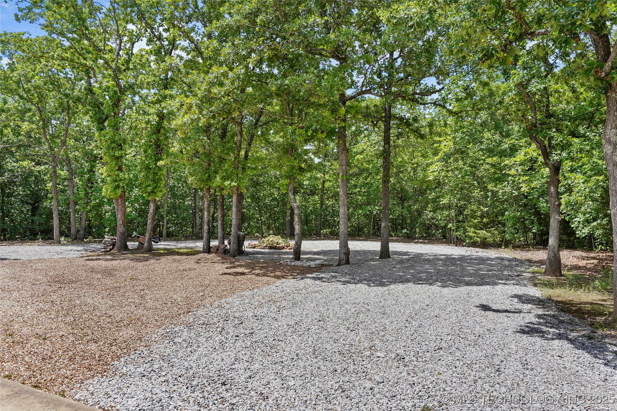 3341 Legacy Place Property Photo 27