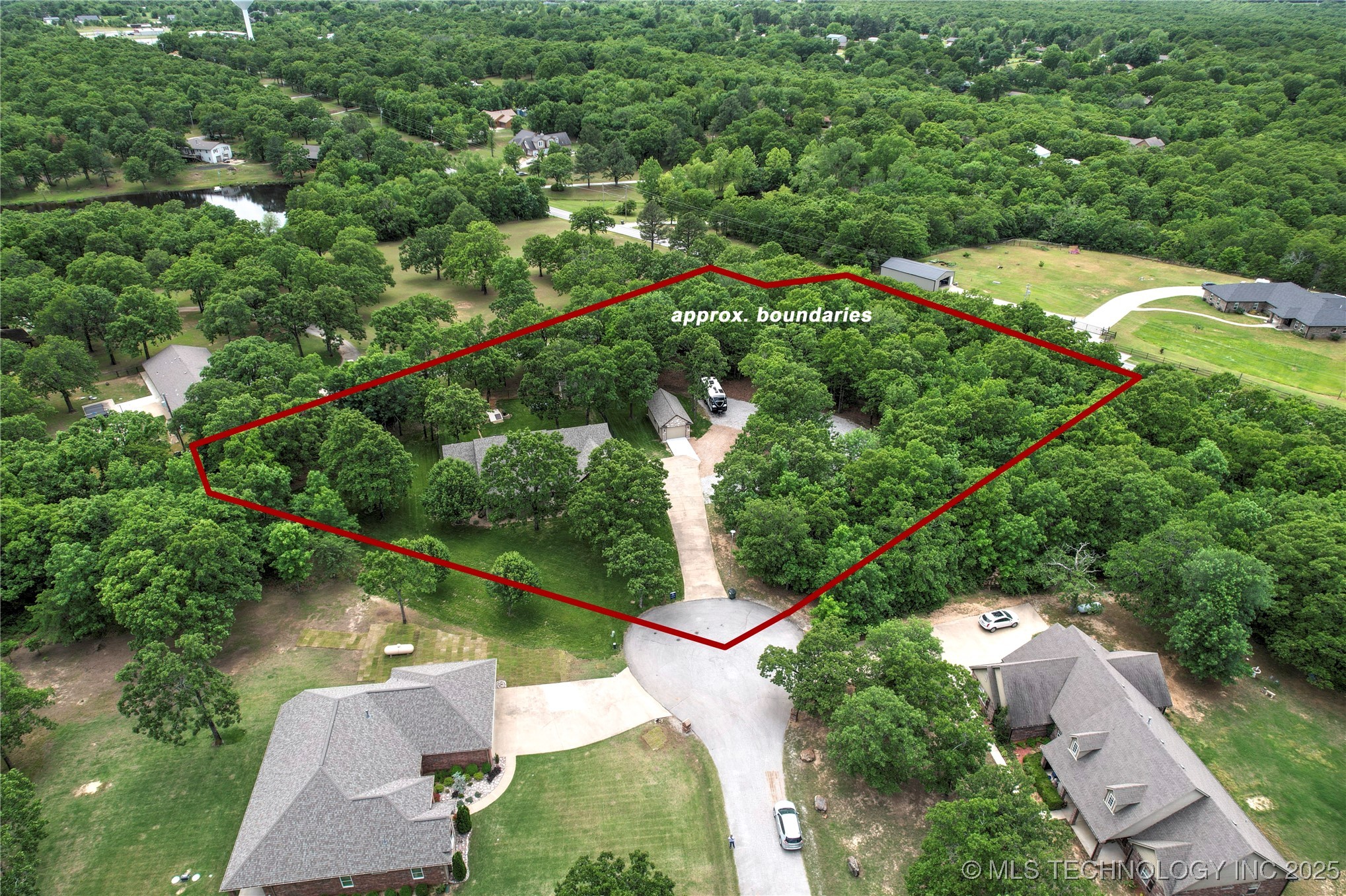 3341 Legacy Place Property Photo 28