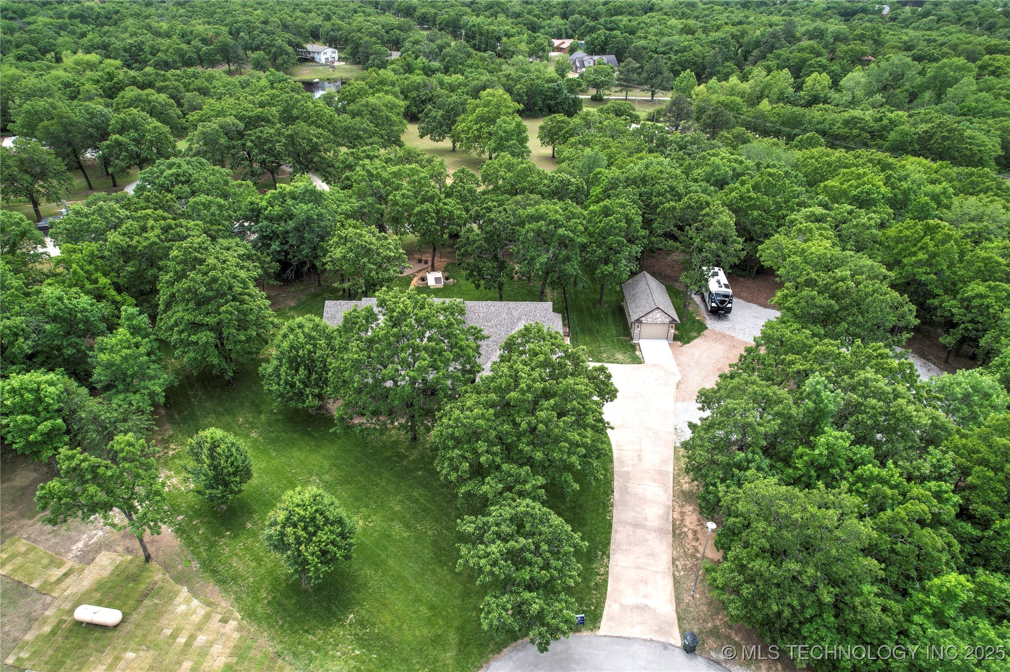 3341 Legacy Place Property Photo 29