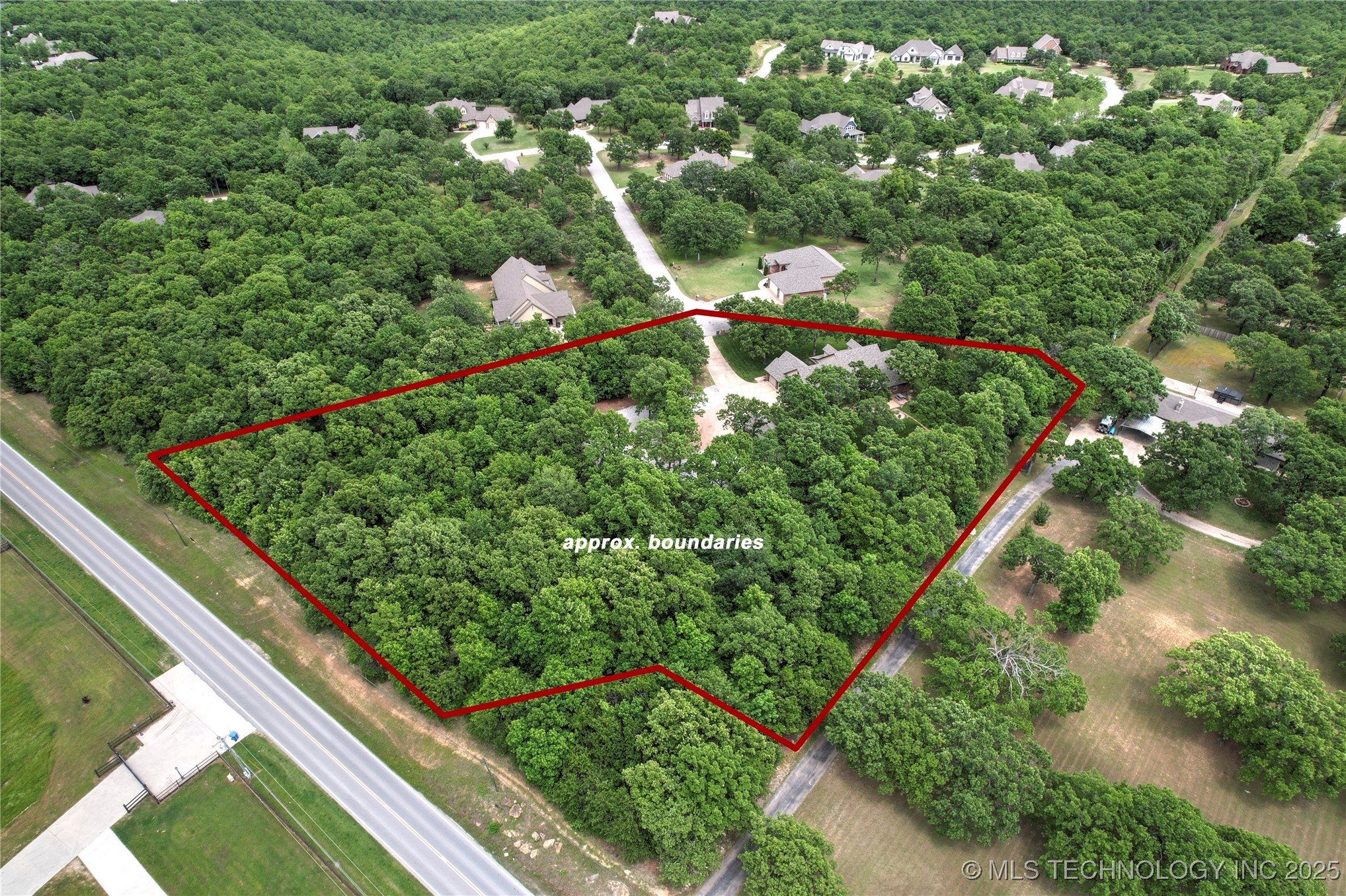 3341 Legacy Place Property Photo 33