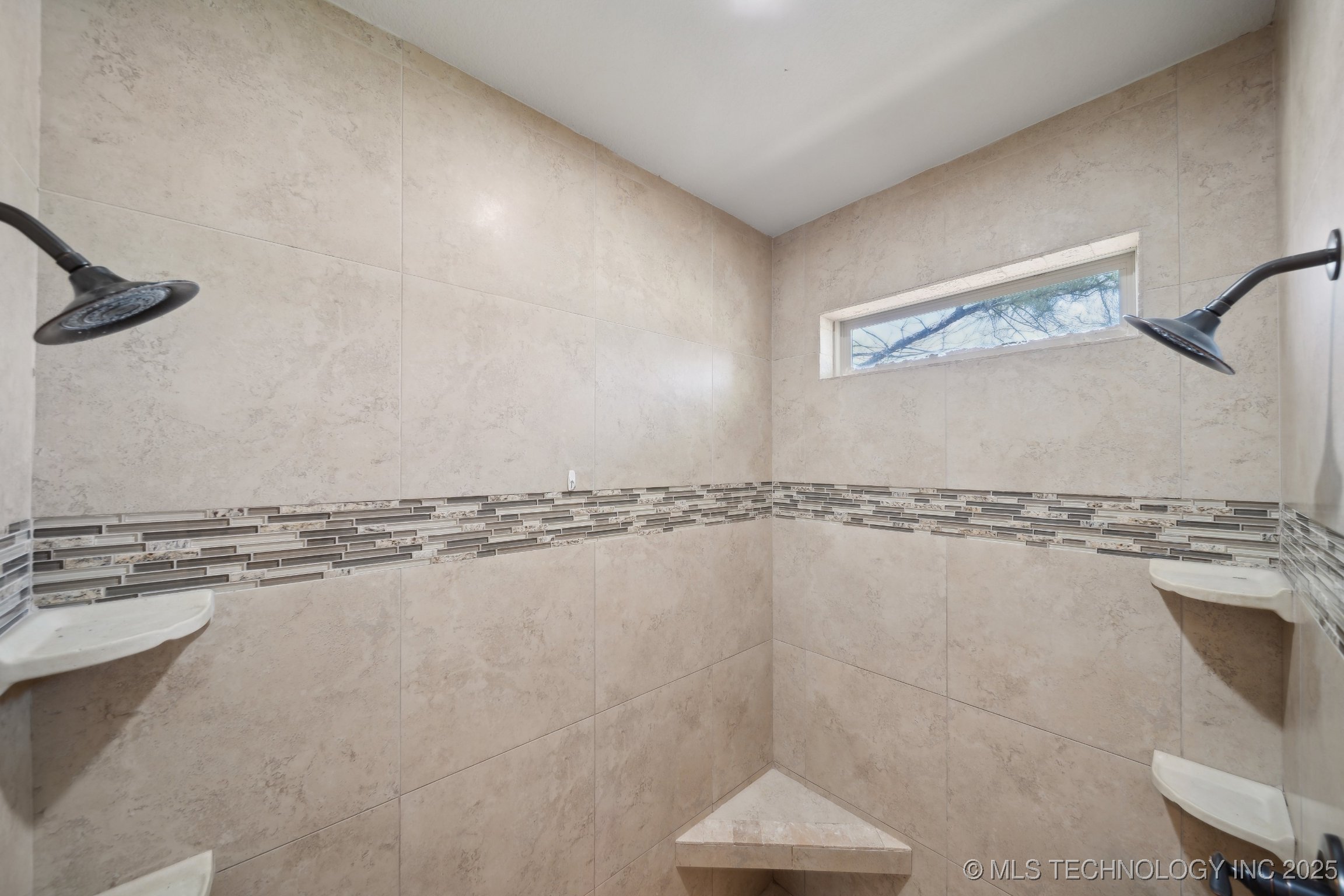 10235 S 96th East Place Property Photo 28