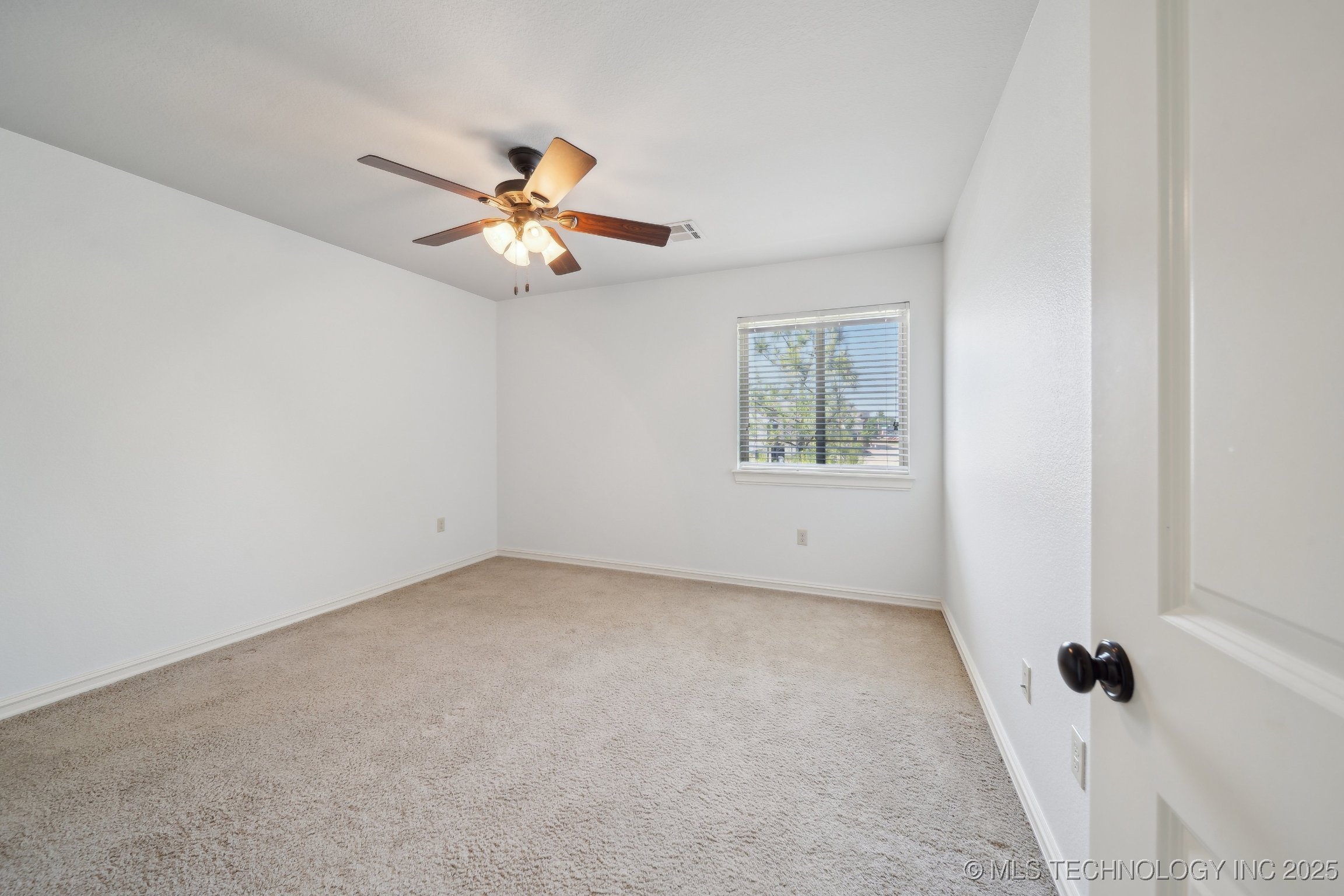 10235 S 96th East Place Property Photo 36