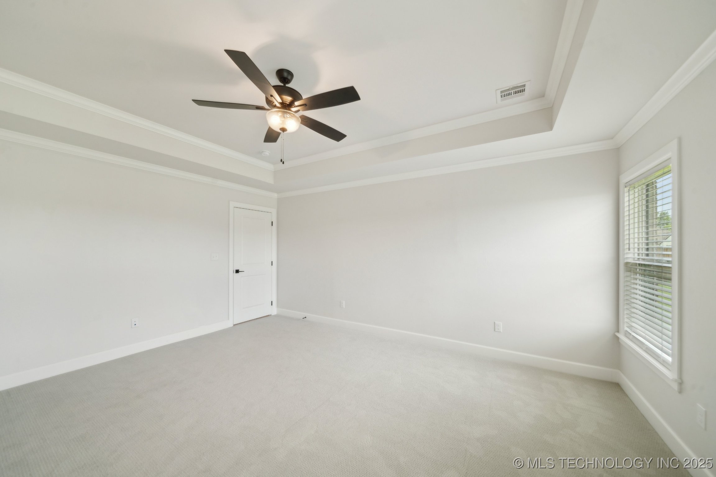 5768 S 256th Avenue E Property Photo 31