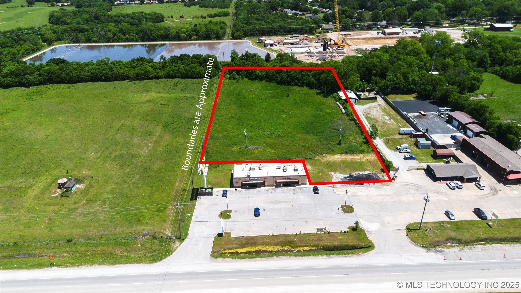 13743 S Hwy 75 W Property Photo 1