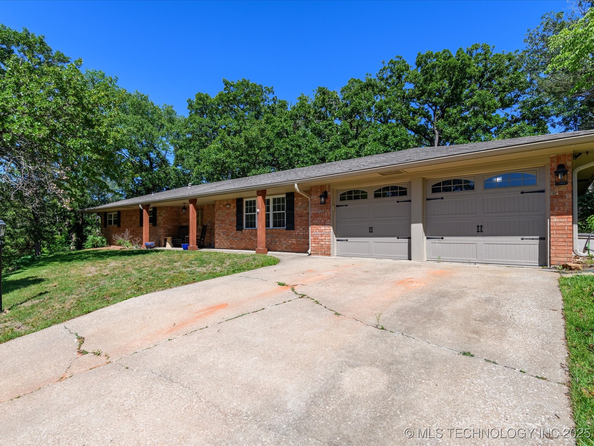1450 Oakdale Drive Property Photo