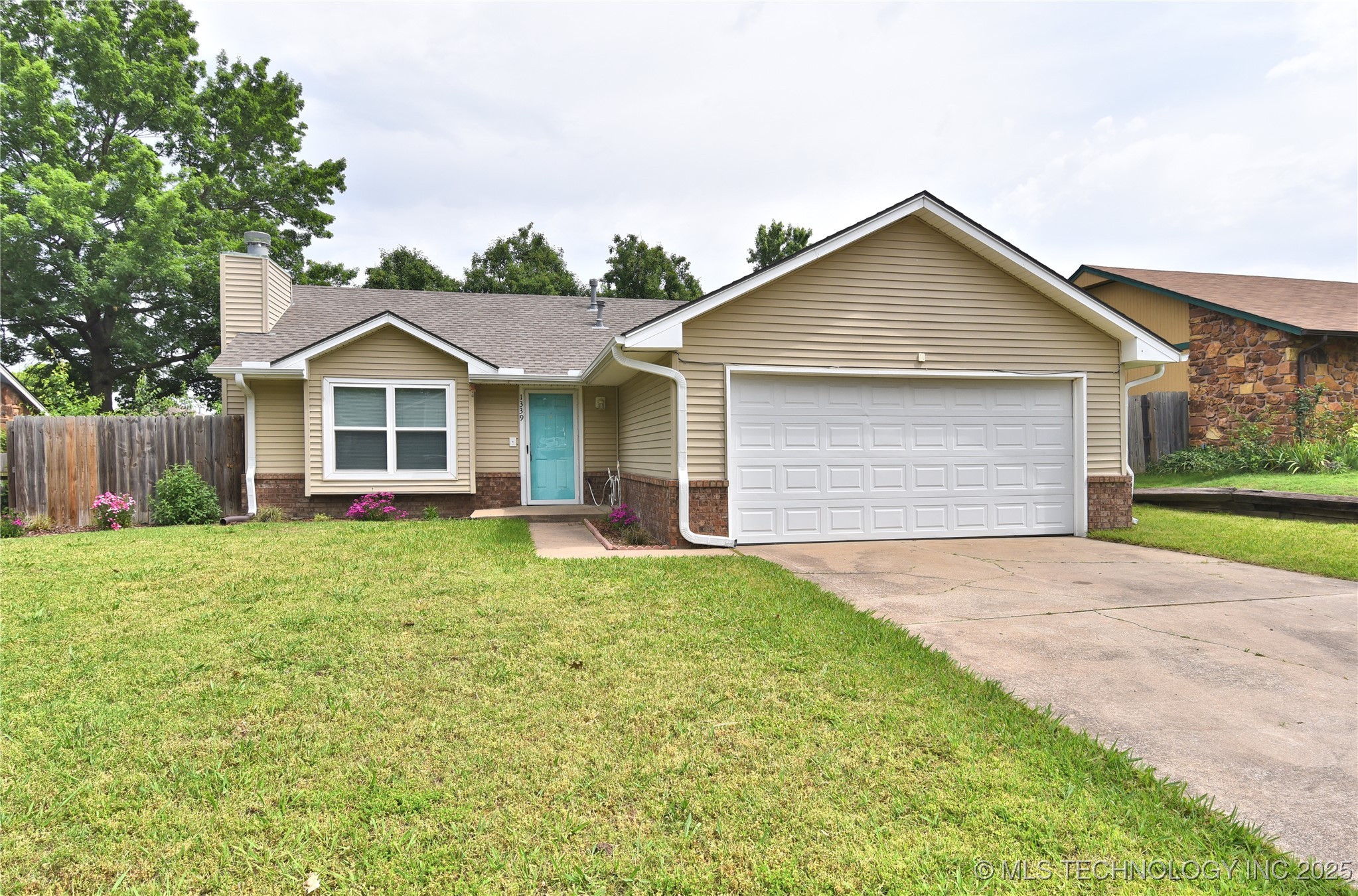 1339 E 138th Place Property Photo 1