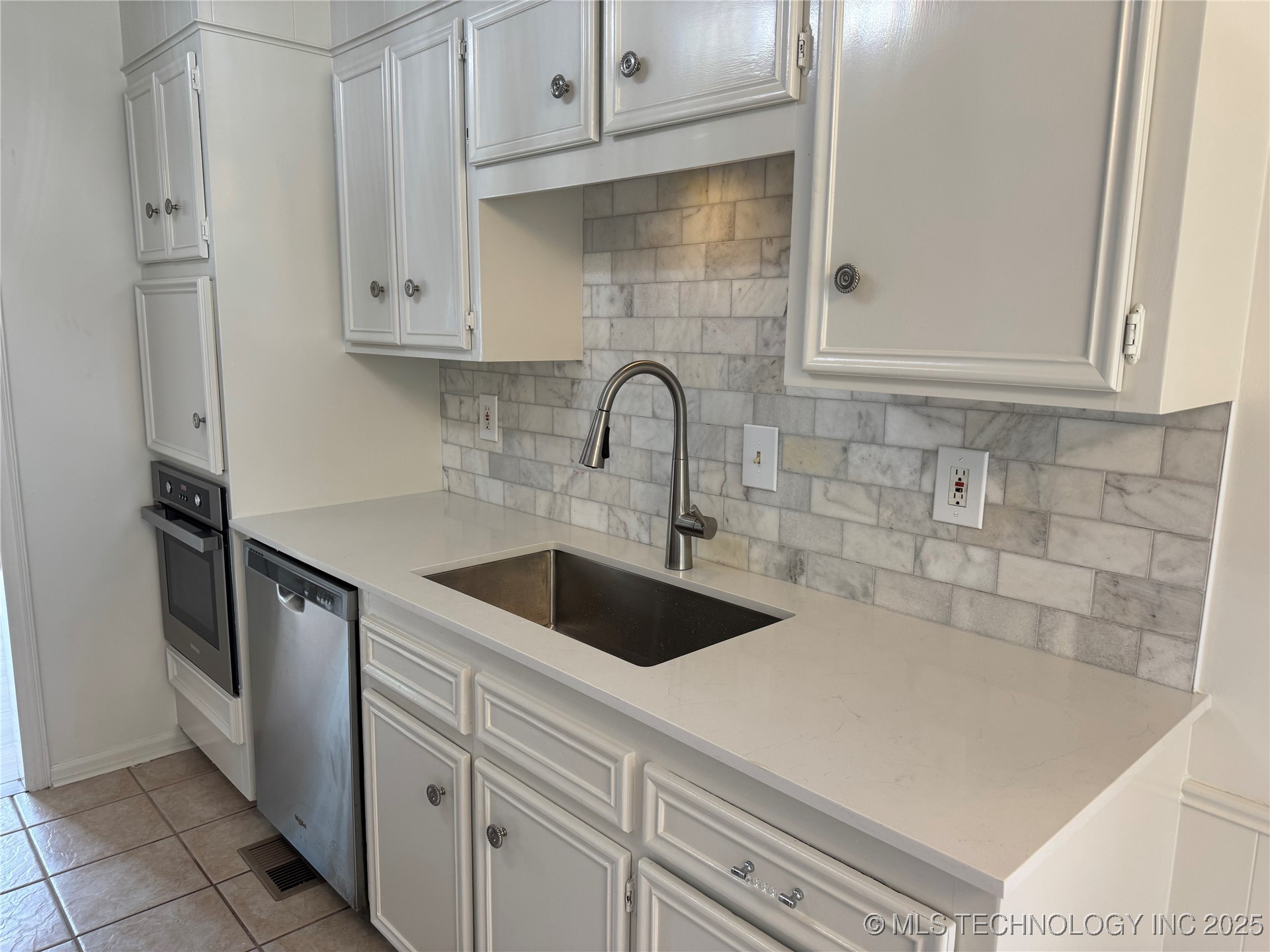 4601 S 66th Avenue E Property Photo 36