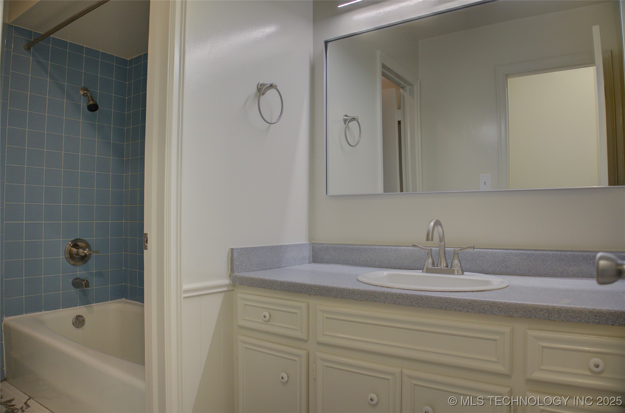 4601 S 66th Avenue E Property Photo 50