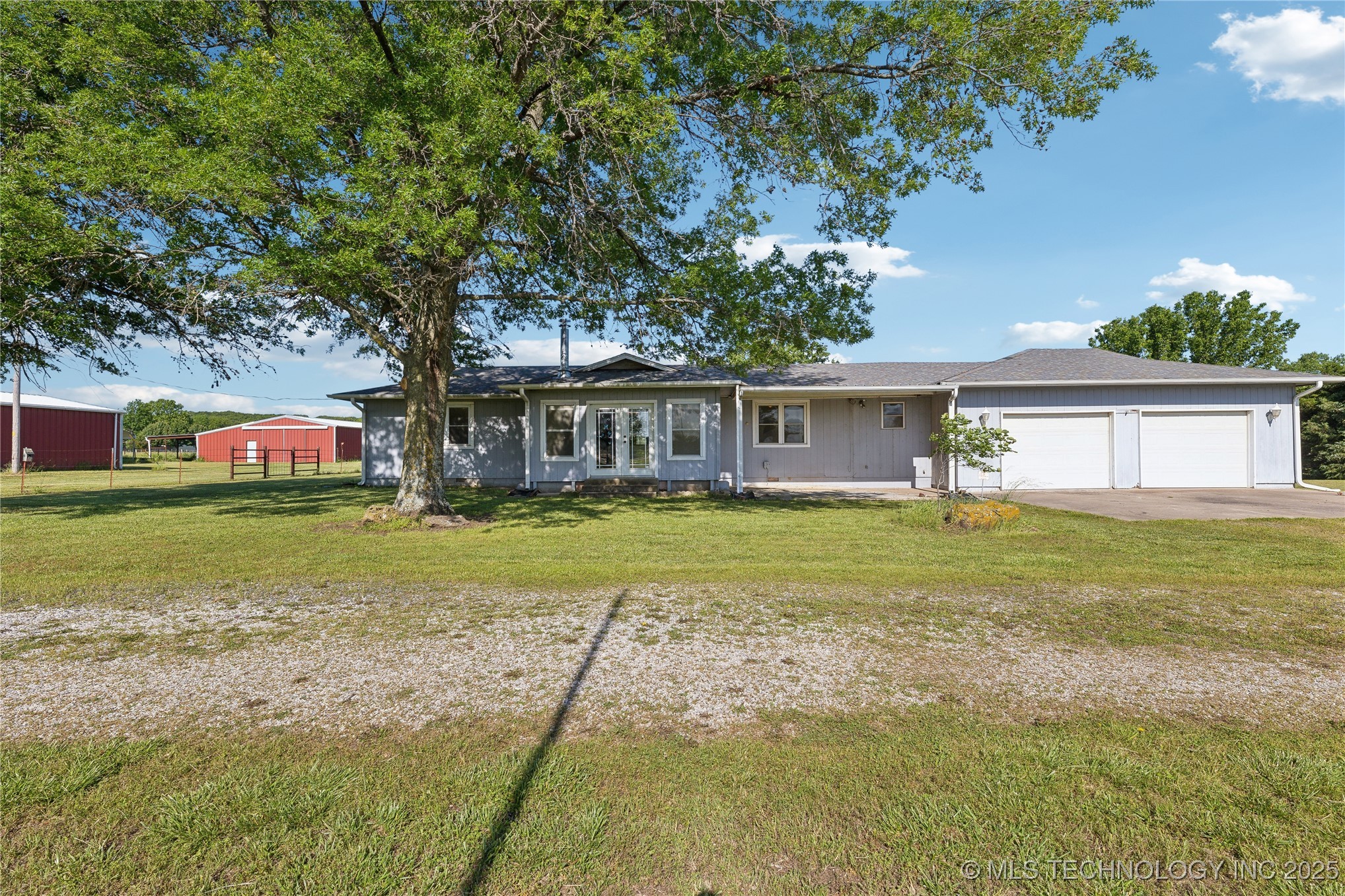 20600 Slick Road Property Photo 1