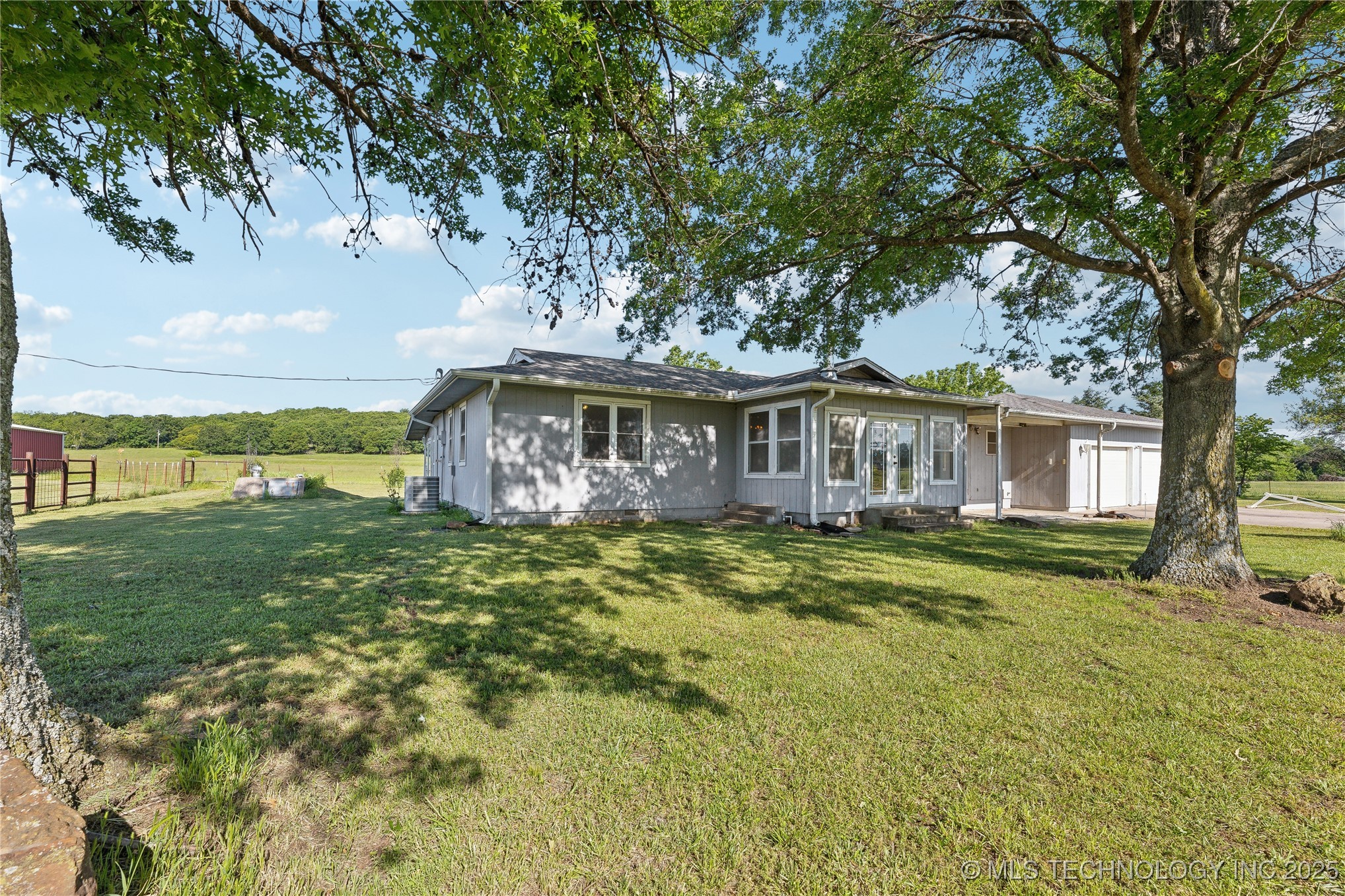 20600 Slick Road Property Photo 4