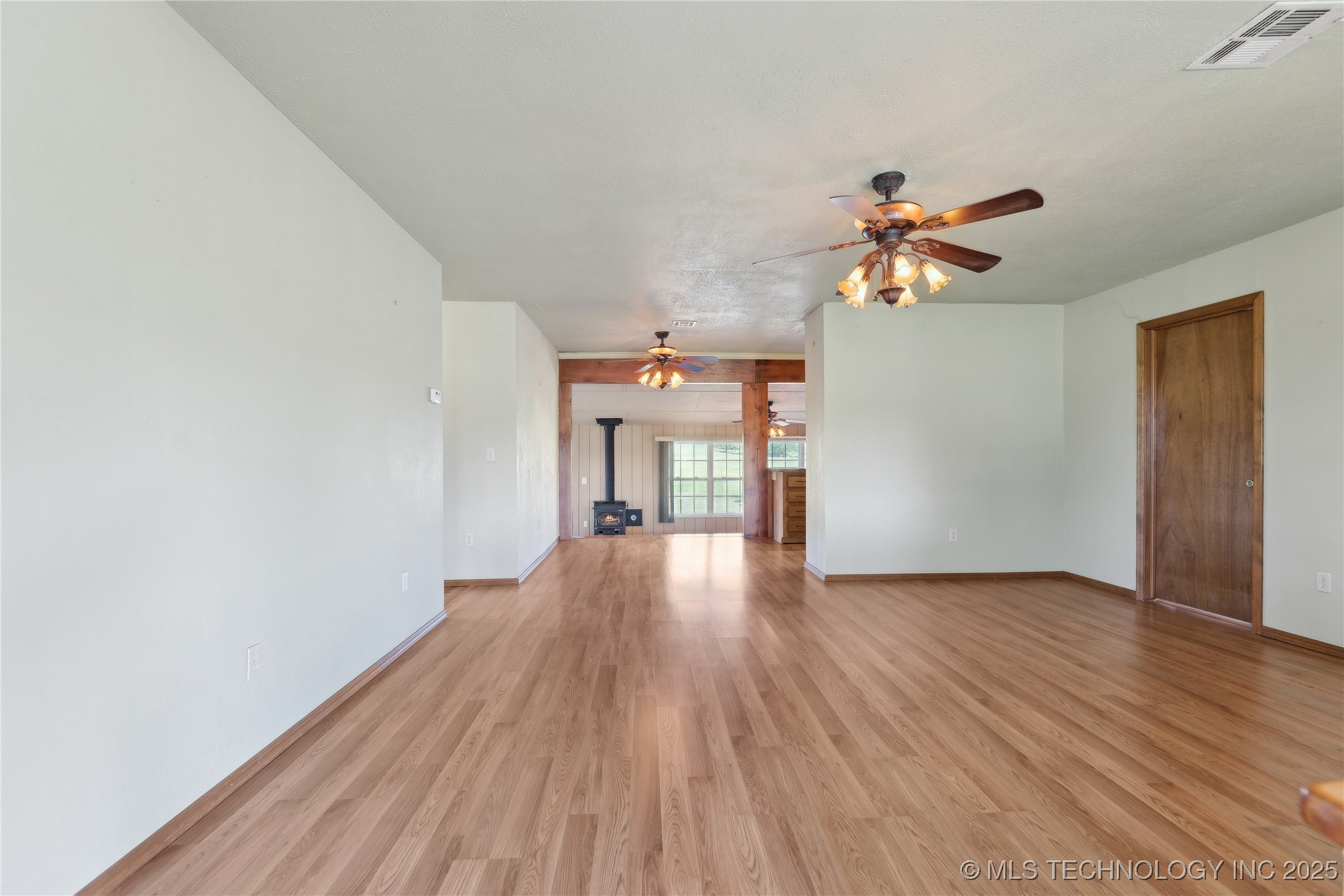 20600 Slick Road Property Photo 17