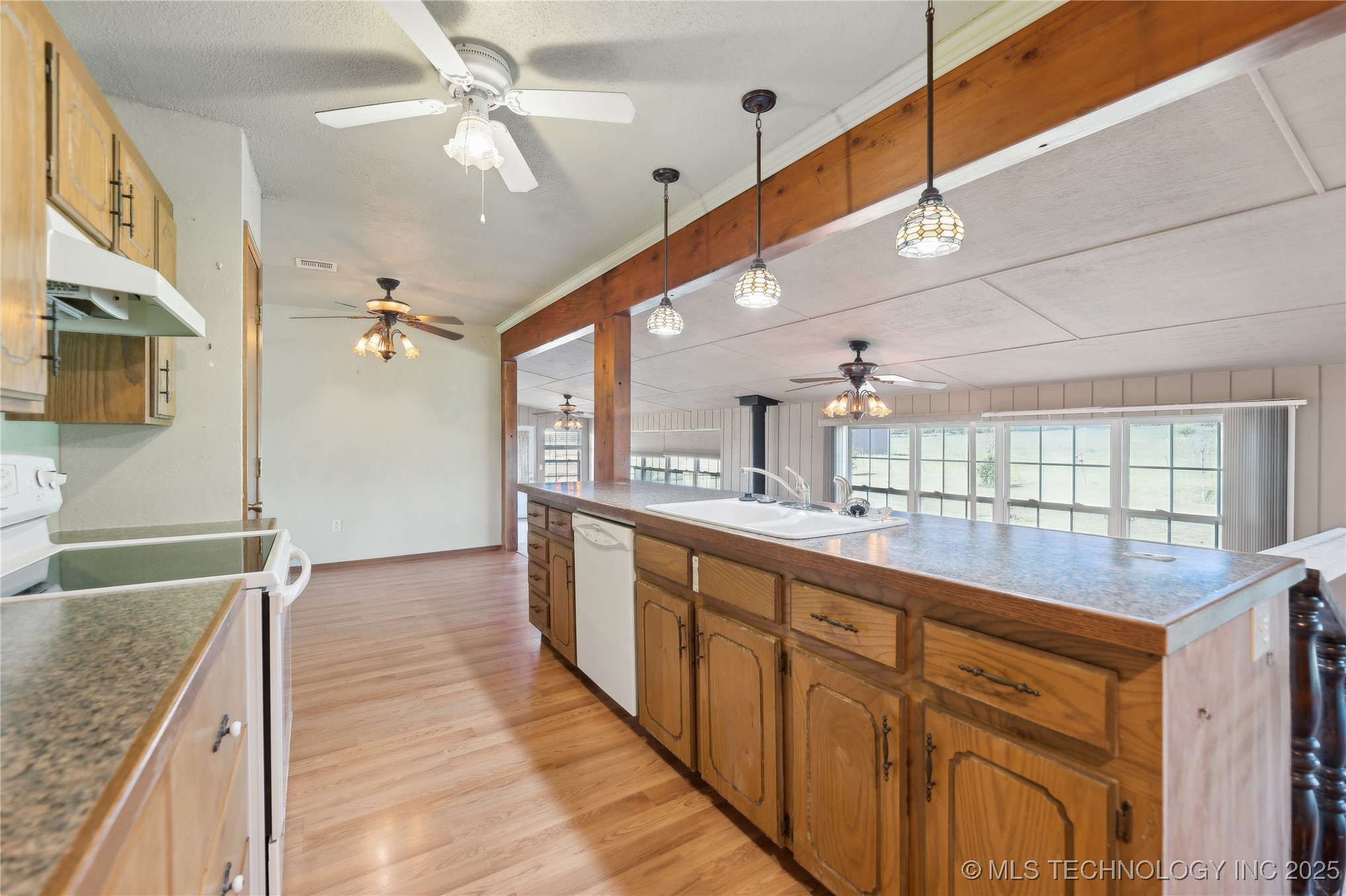 20600 Slick Road Property Photo 21