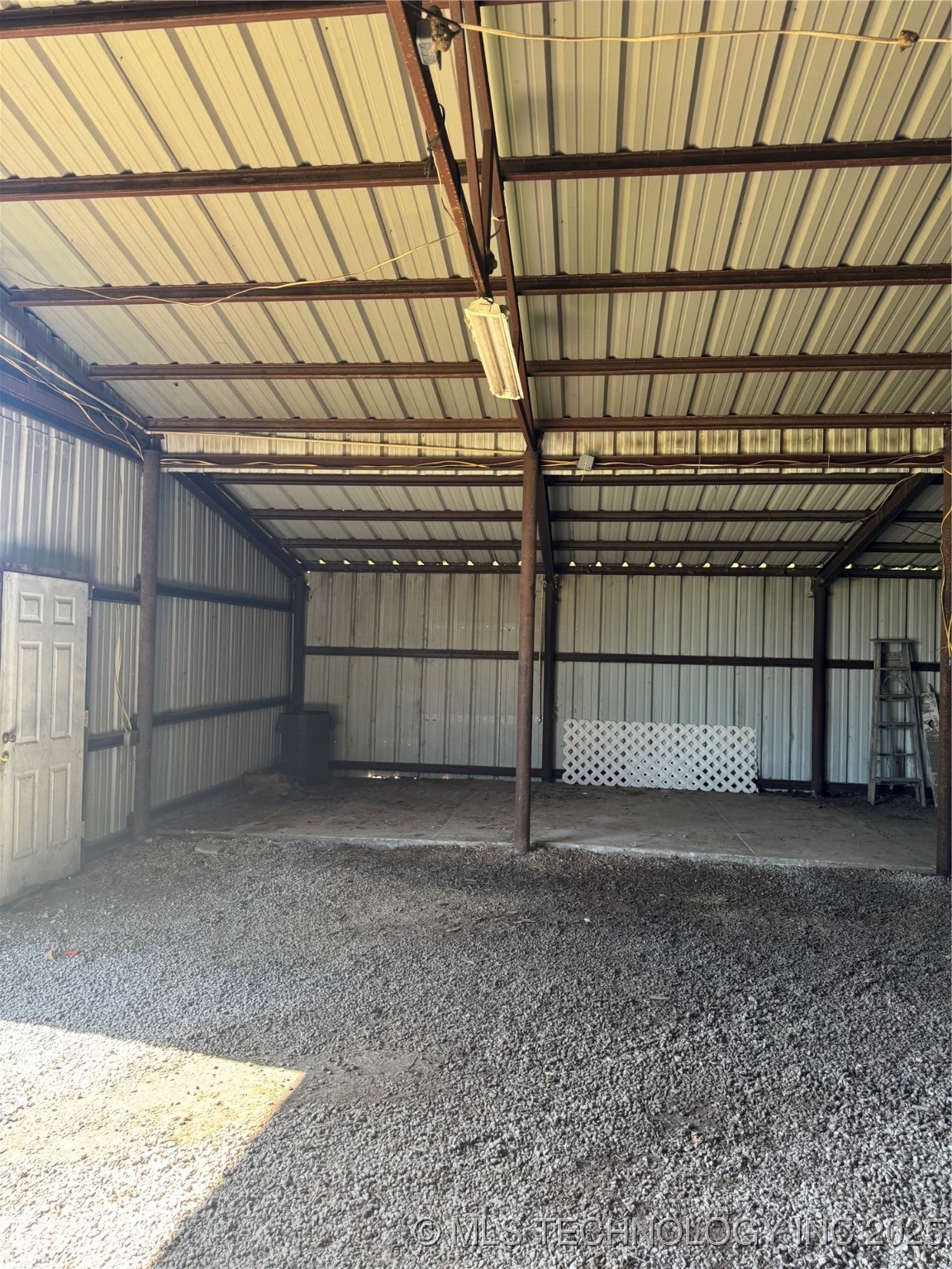 20600 Slick Road Property Photo 52