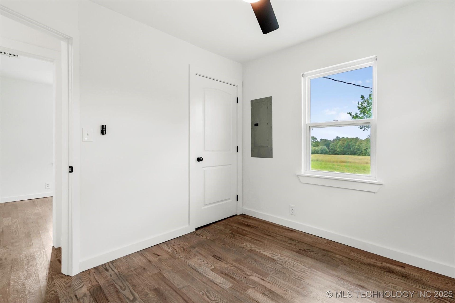 9052 W 151st Street S Property Photo 22