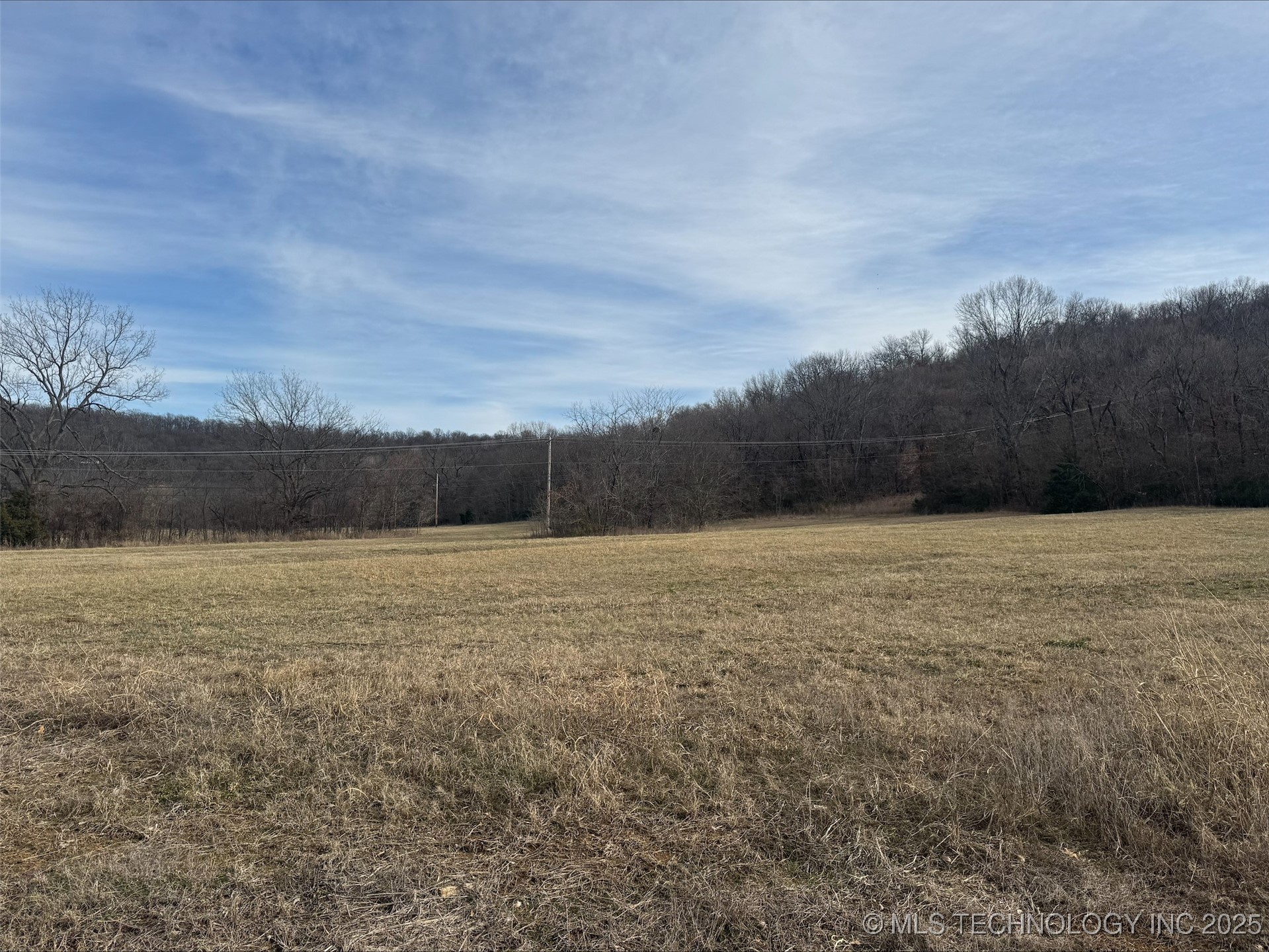8 S Thunder Road Property Photo 1