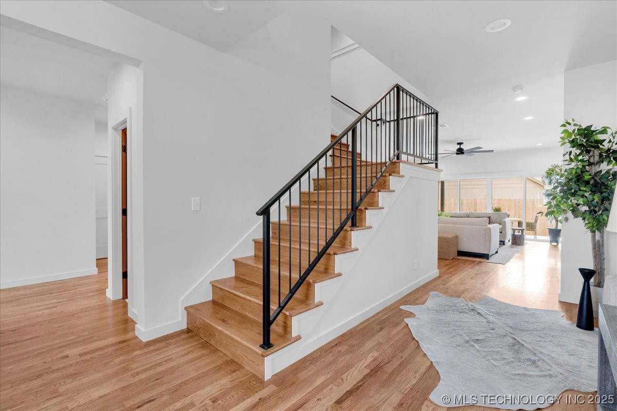 507 S Cedar Avenue Property Photo 5